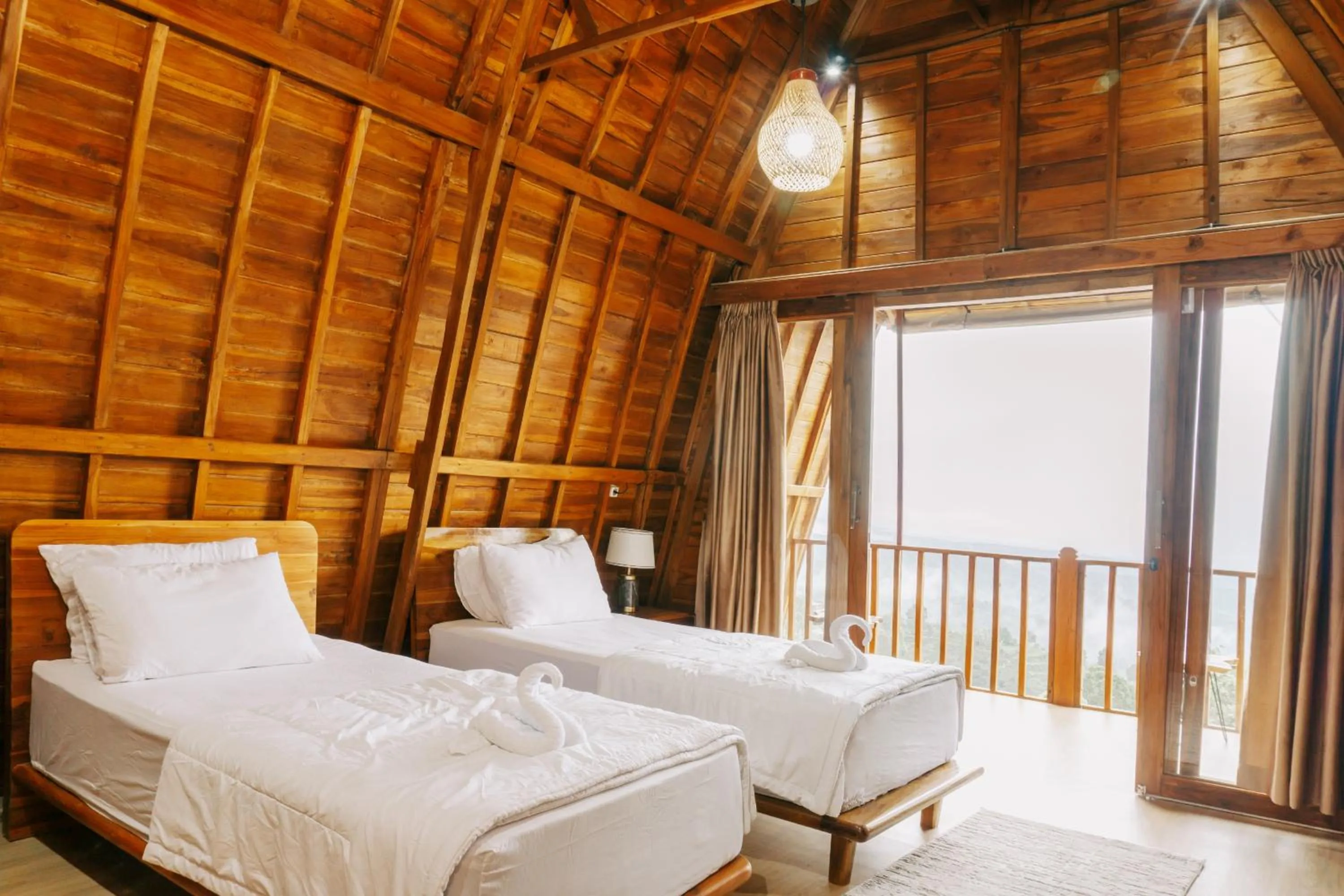 Bedroom, Bed in Camaradvipa Retreat Munduk