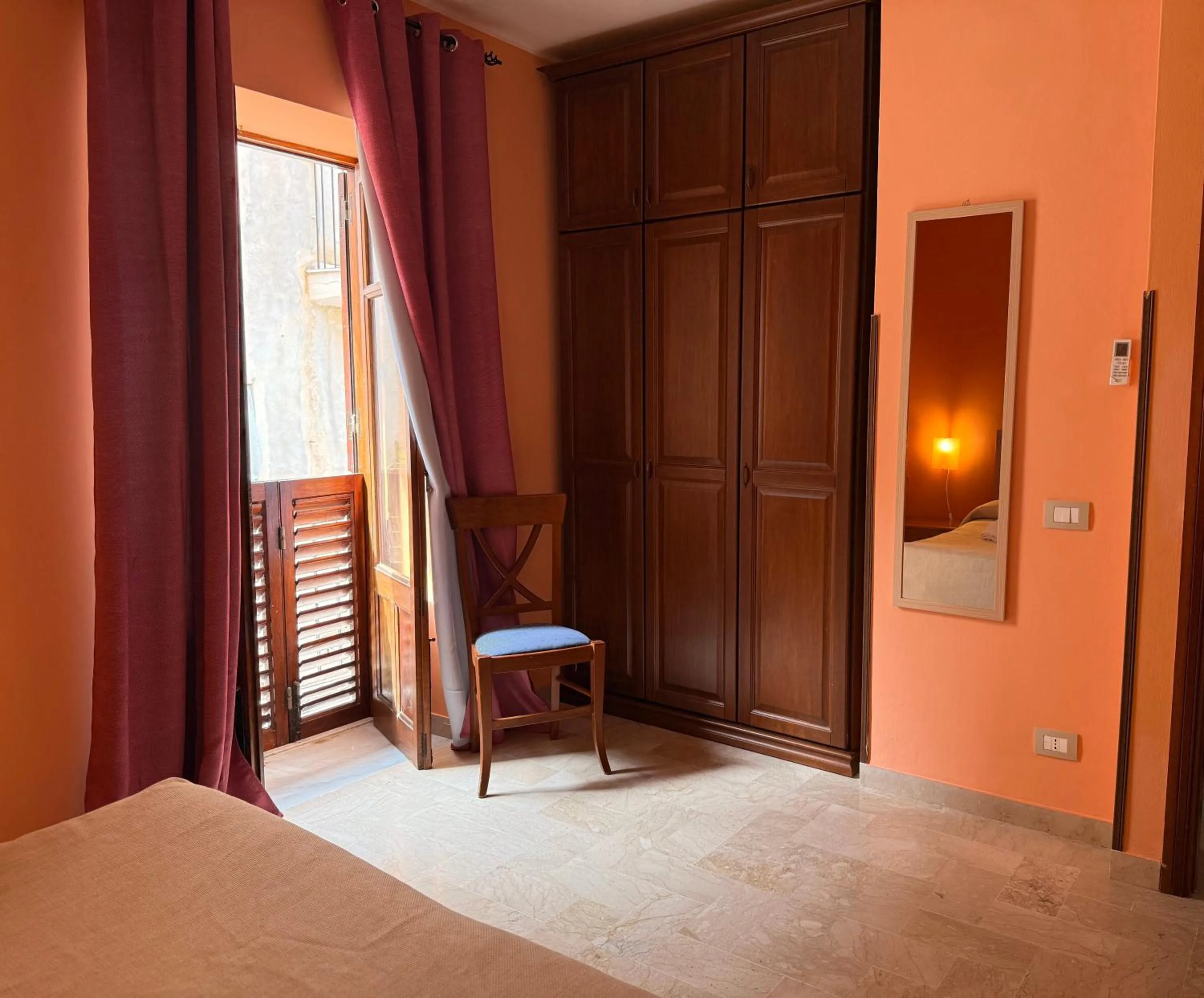 Bed in MiraMare Residence Cefalú