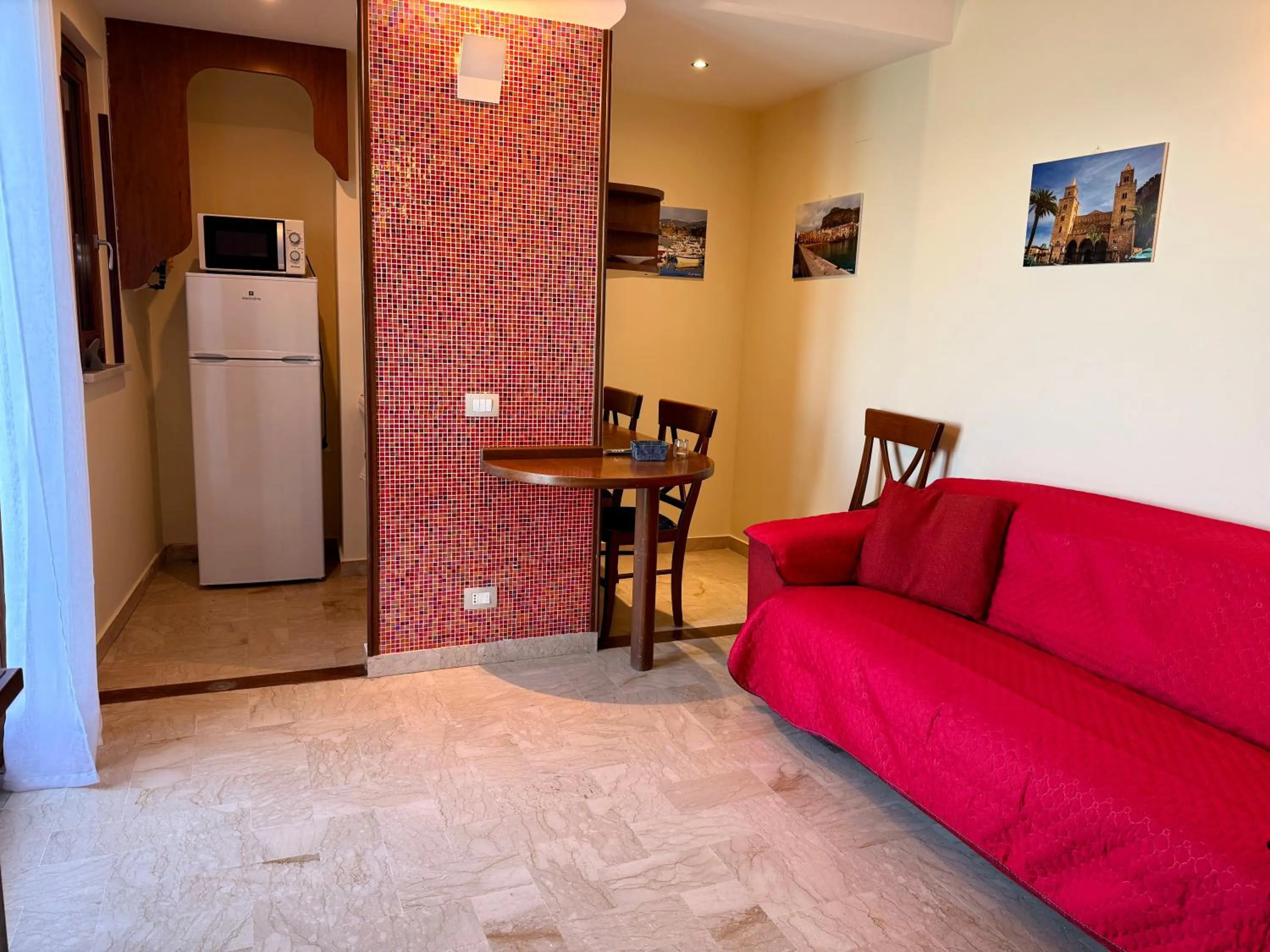 Kitchen or kitchenette in MiraMare Residence Cefalú