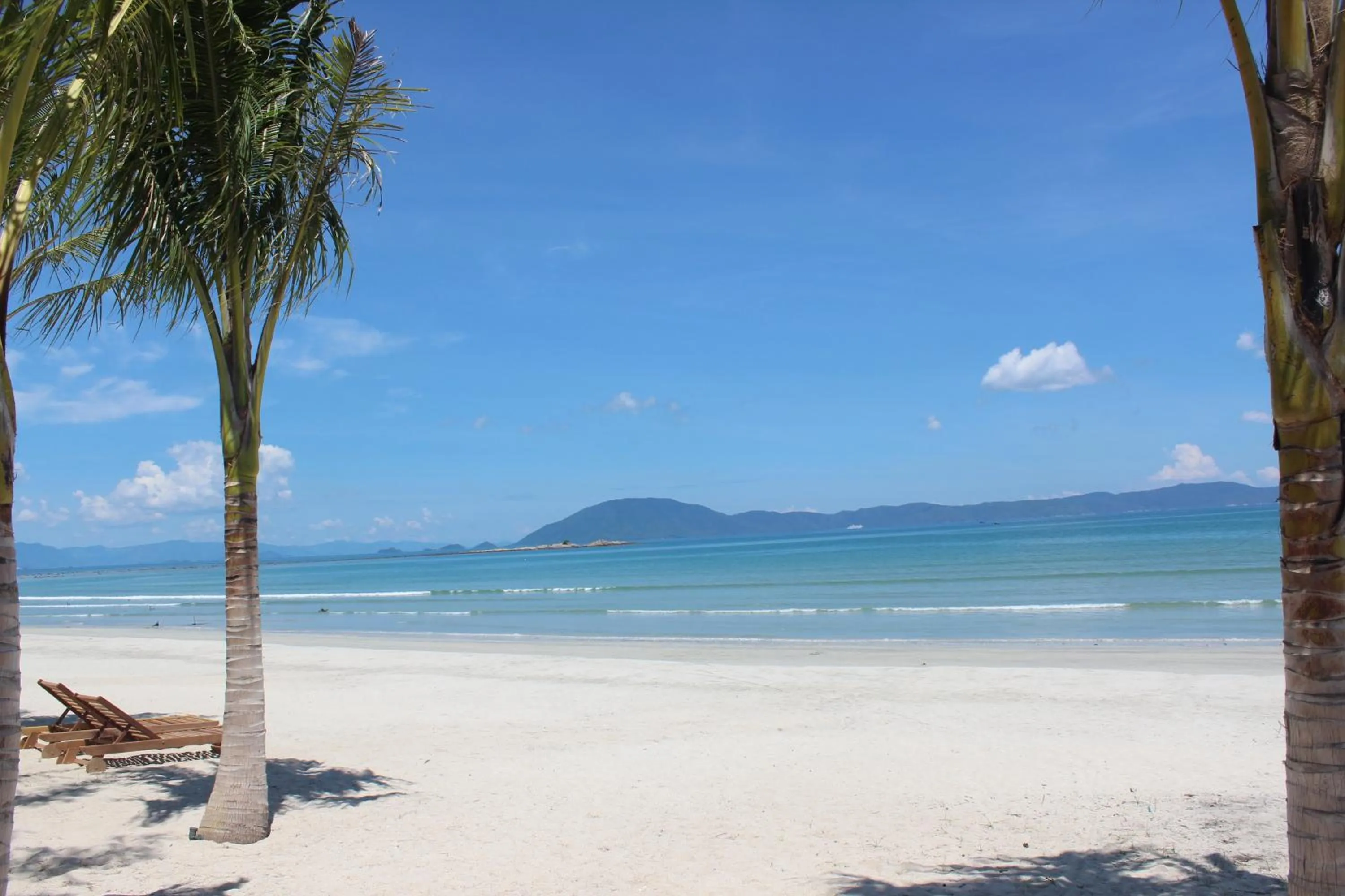 Beach in GM Doc Let Beach Resort & Spa