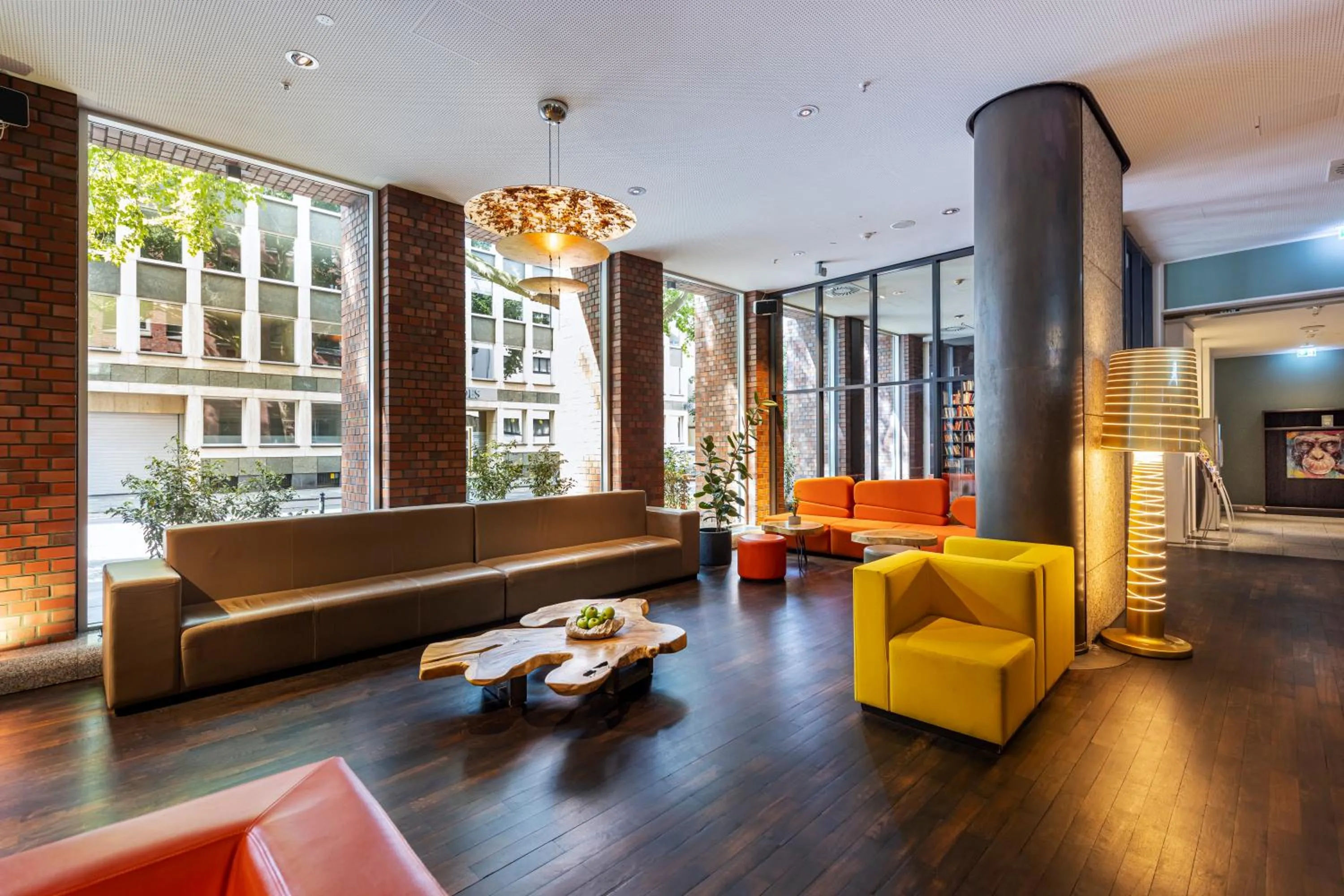 Lobby or reception in ACHAT Hotel Bremen City