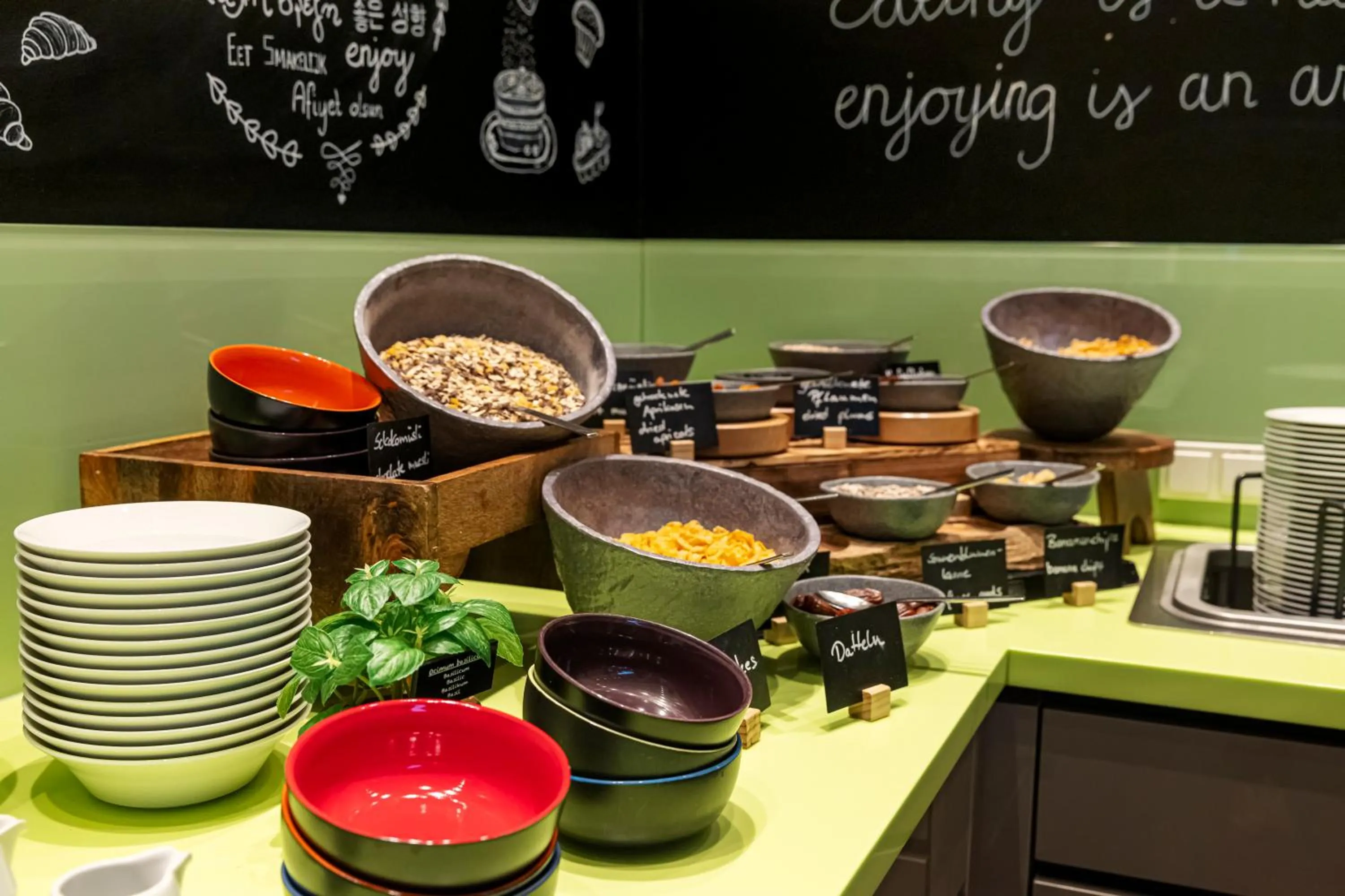 Restaurant/places to eat in ACHAT Hotel Bremen City