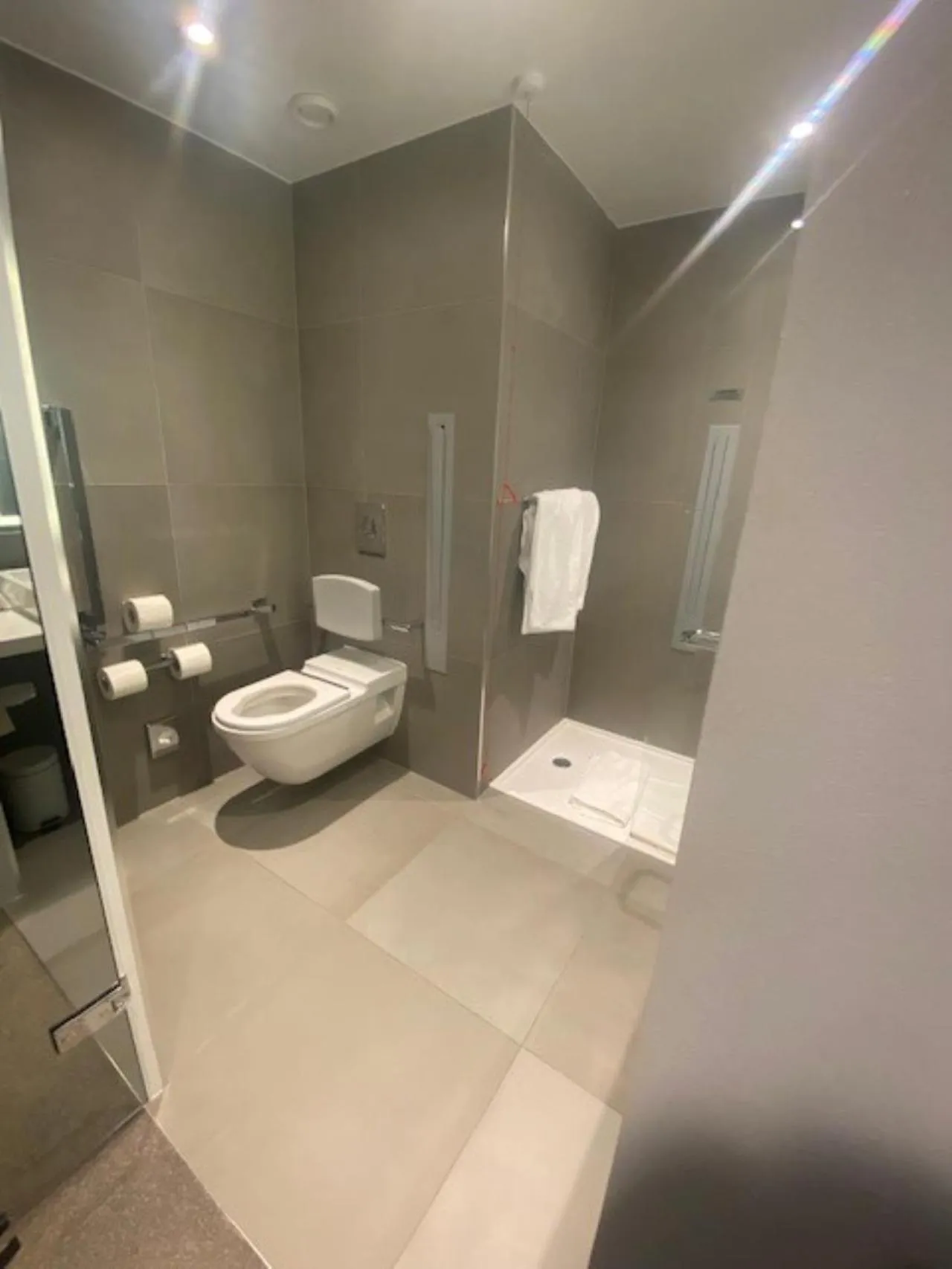 Bathroom in Novotel York Centre