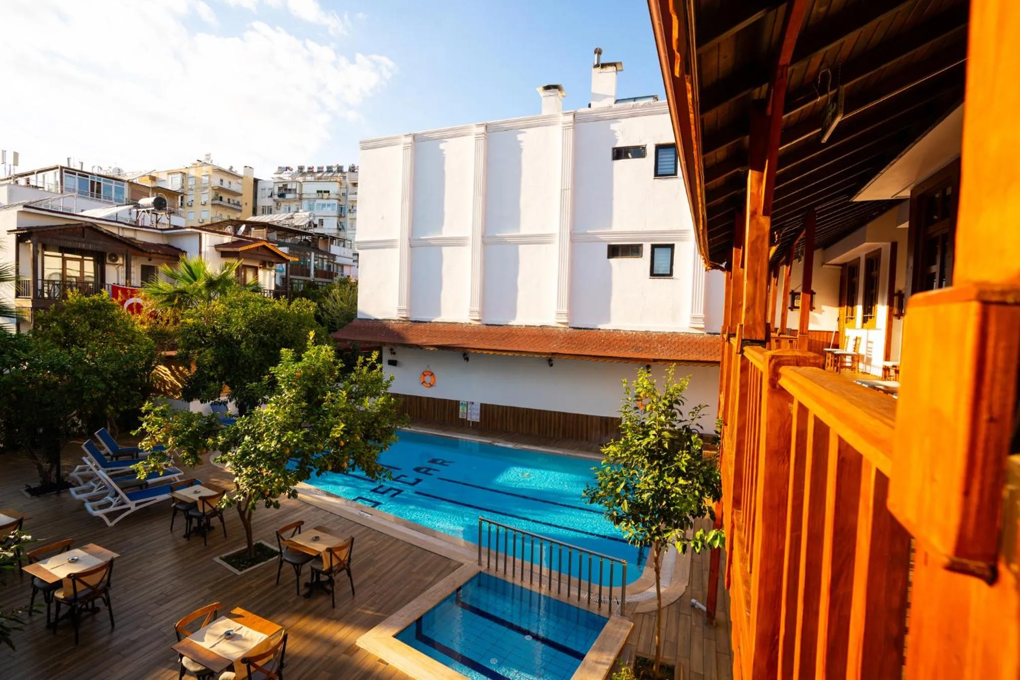 Patio in Oscar Boutique Hotel