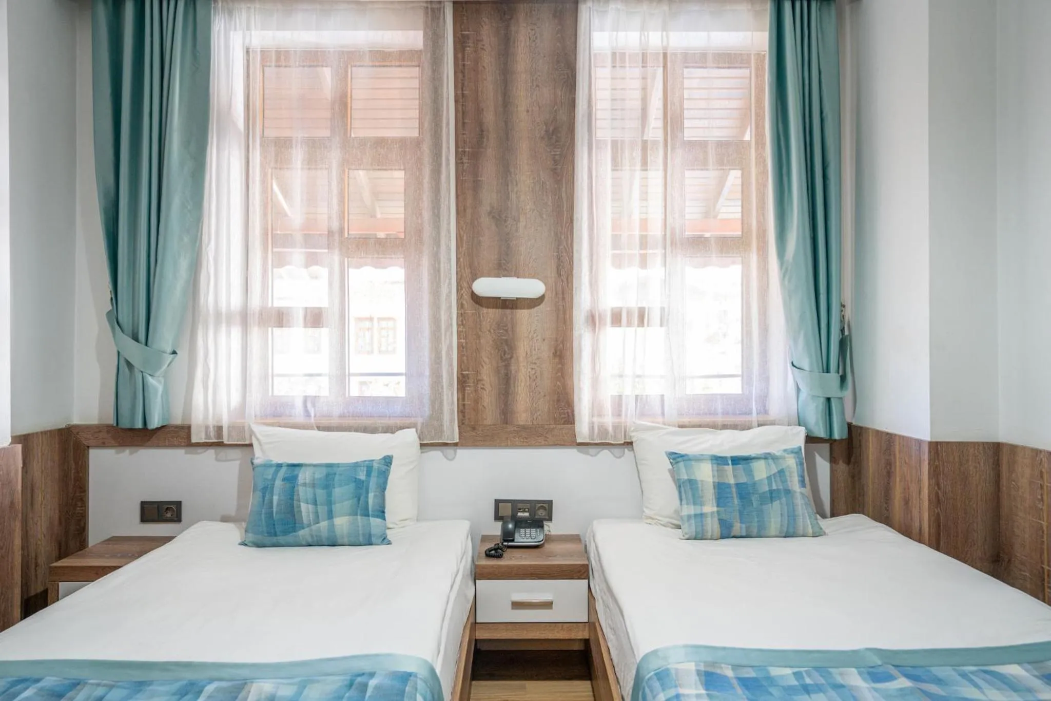 Bedroom, Bed in oscar garden