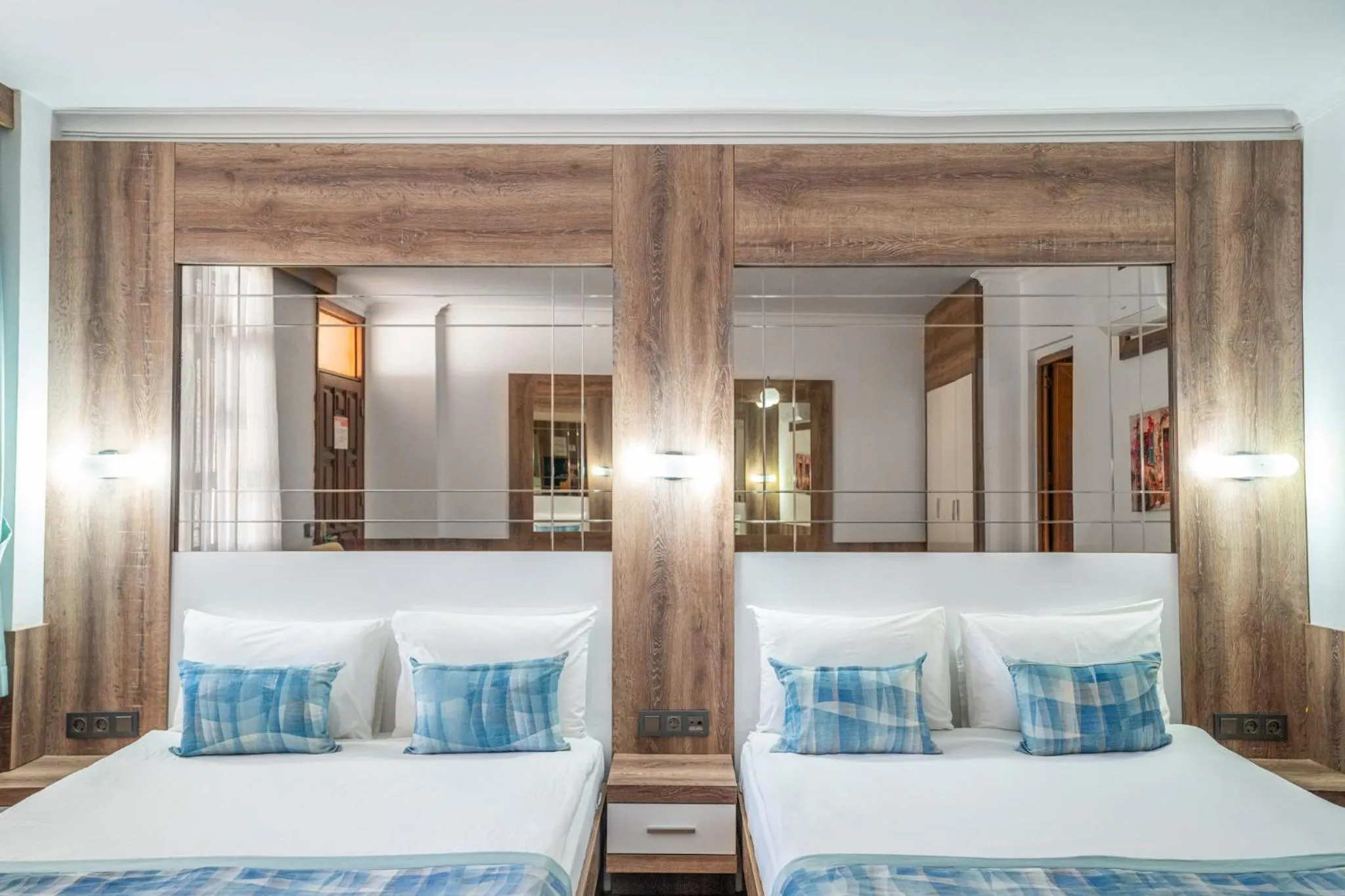 Bedroom, Bed in oscar garden