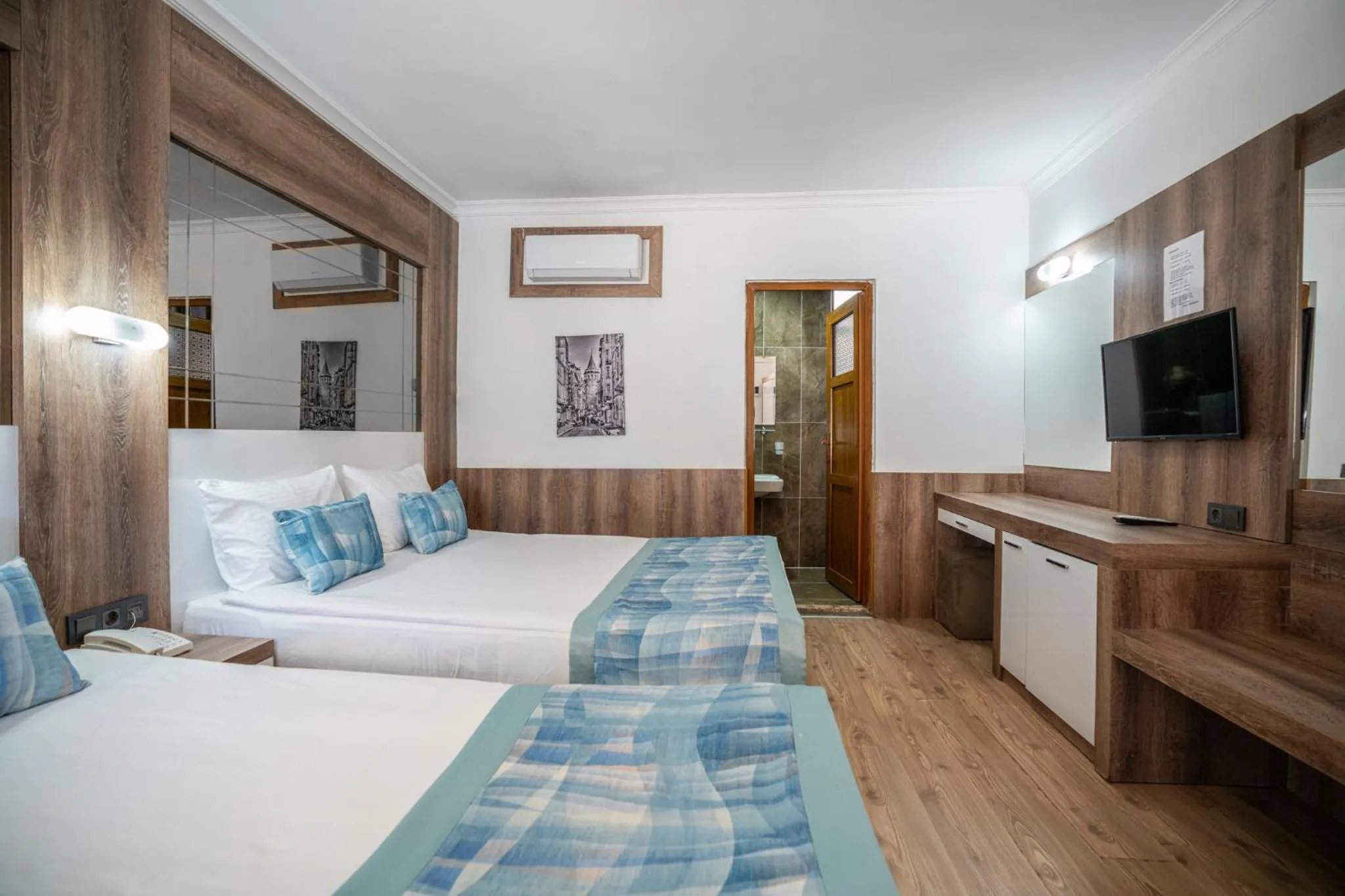 Bedroom, Bed in oscar garden