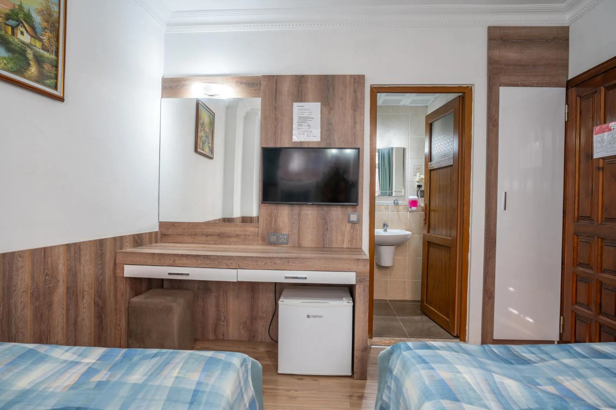 Bedroom, Bed in Oscar Boutique Hotel