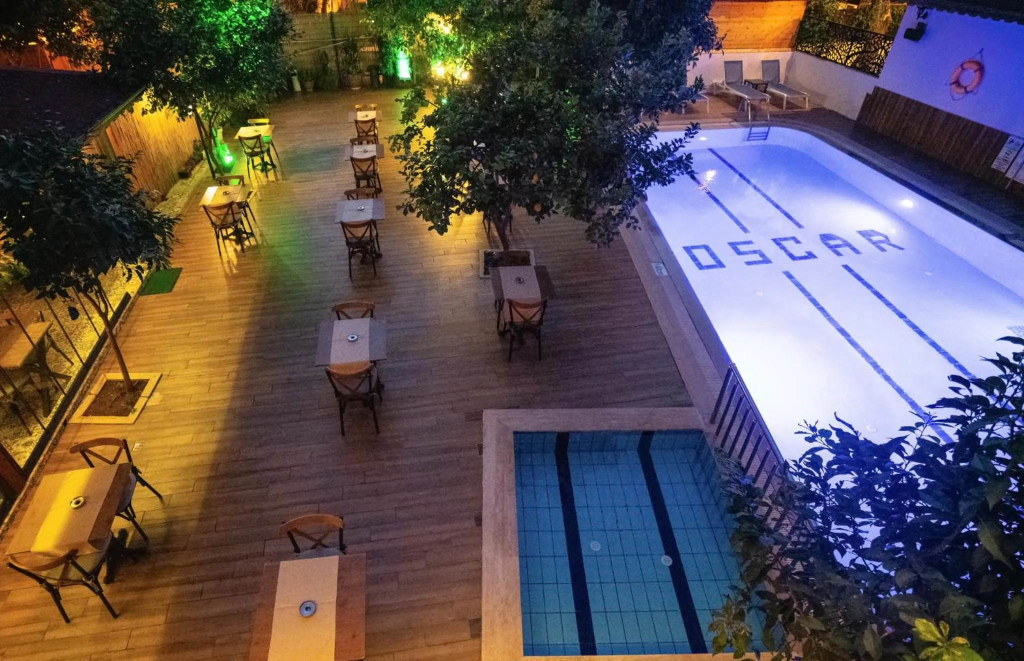 Night in Oscar Boutique Hotel