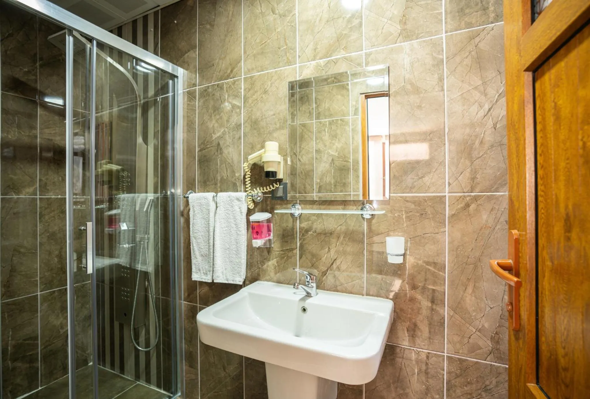 Bathroom in Oscar Boutique Hotel