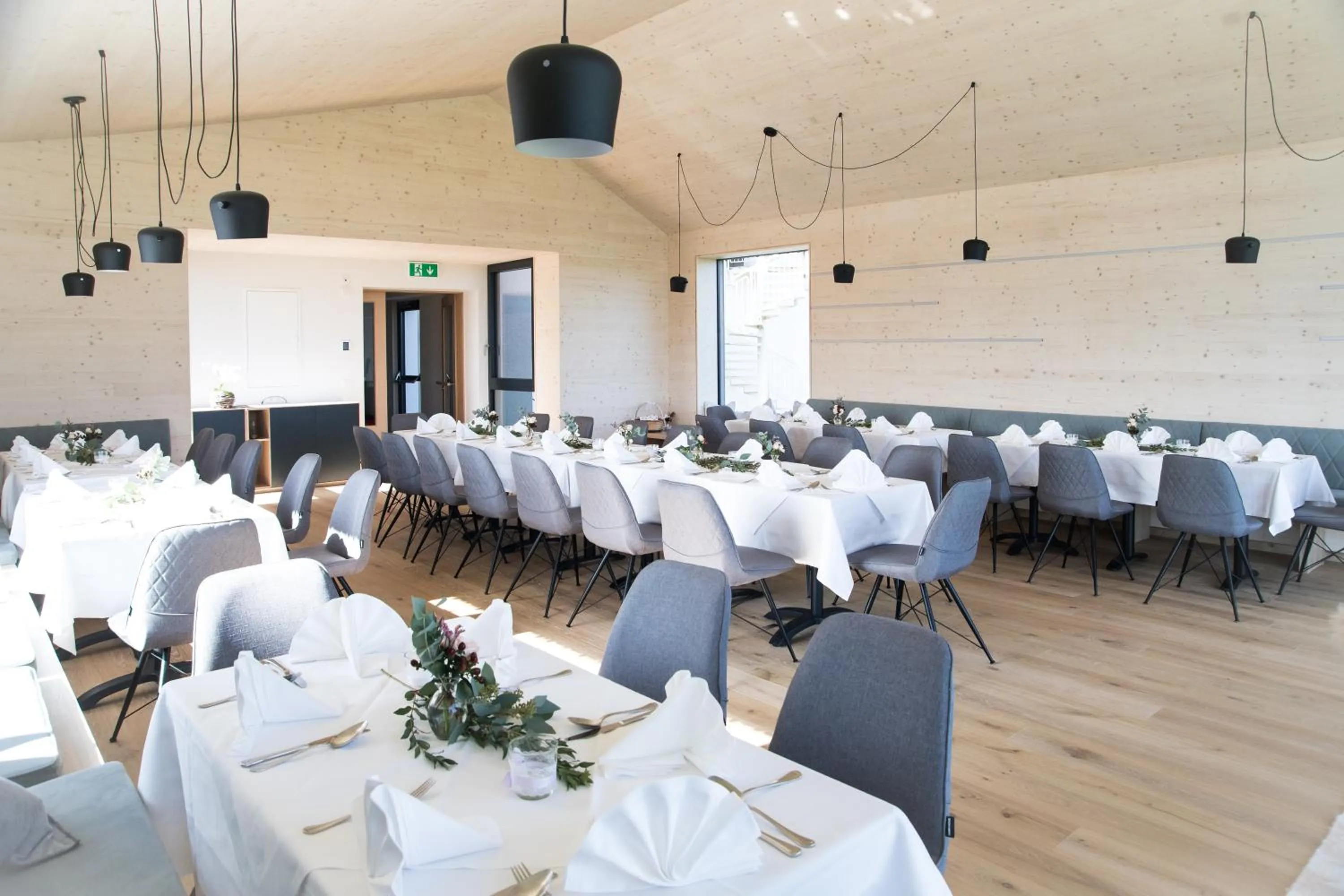 Restaurant/places to eat in Hotel-Gasthof Beim Böckhiasl