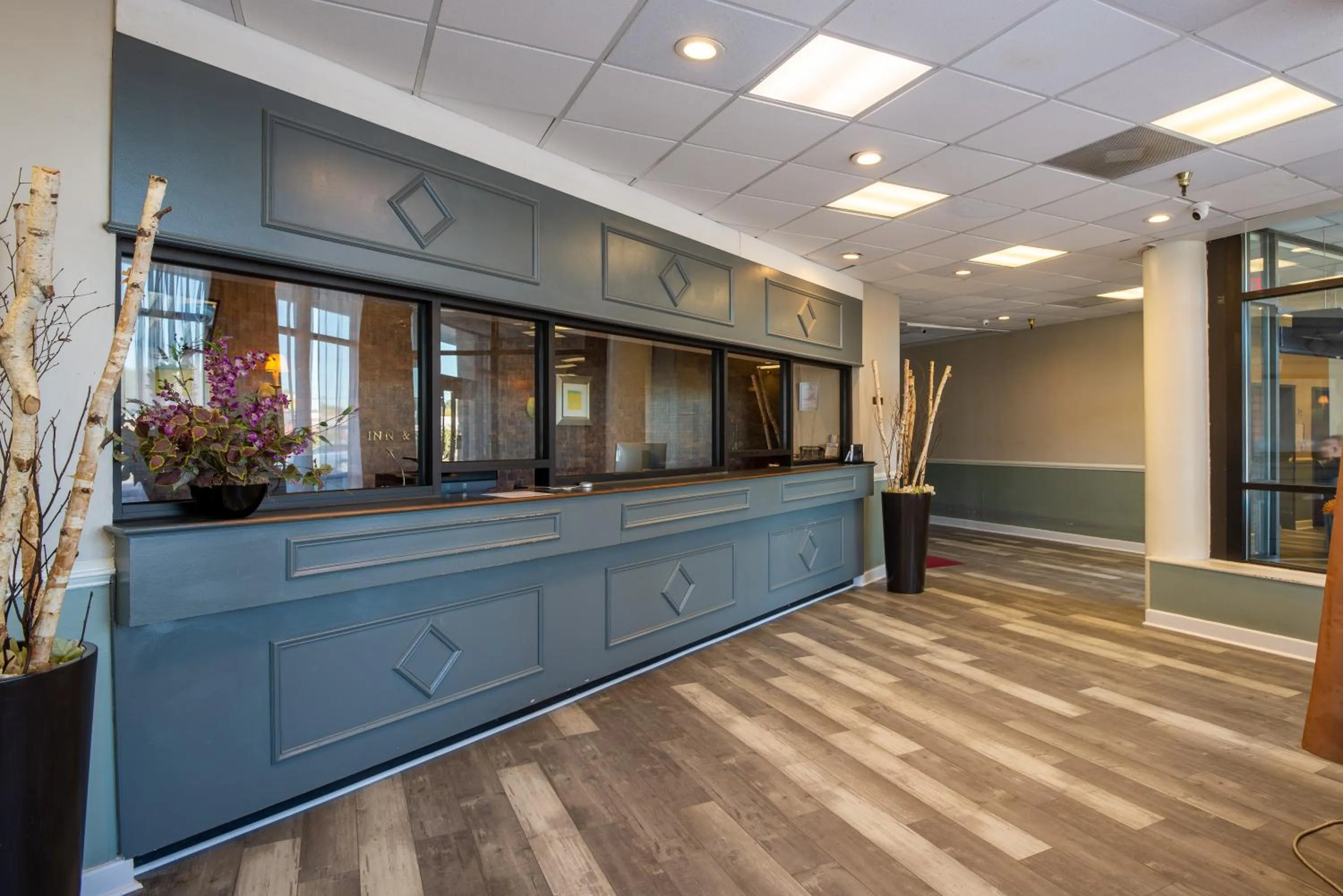 Dominion Inn and Suites