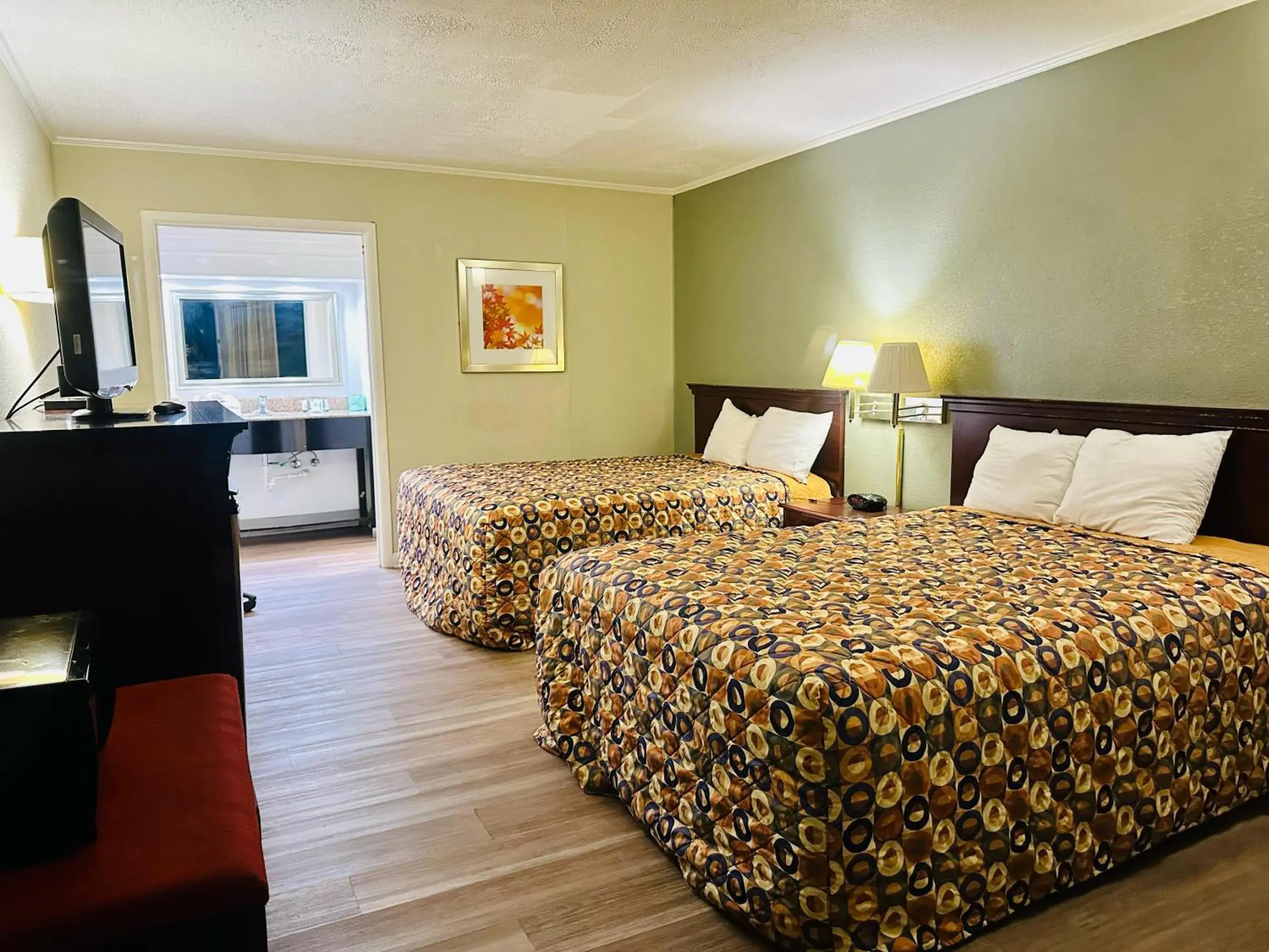 Standard King Room in Astoria Hotel North Standard King Room in Astoria Hotel North