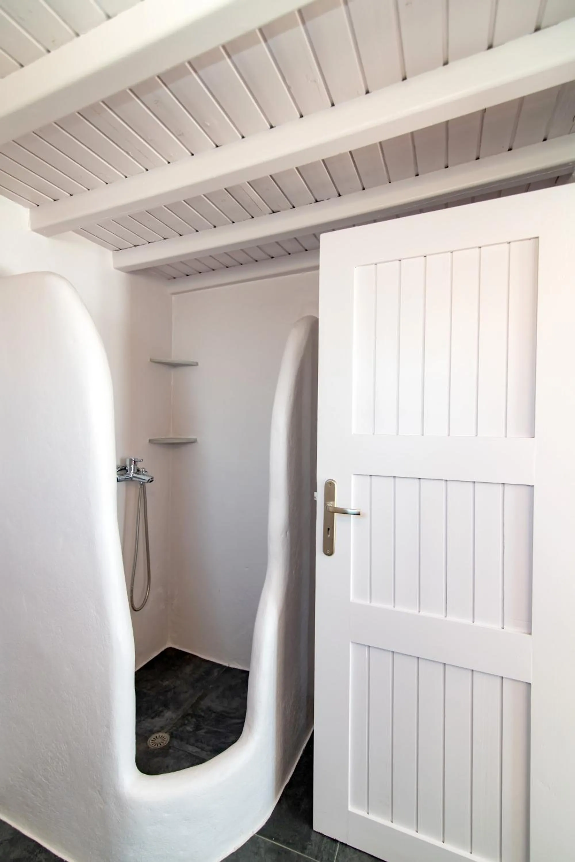 Bathroom in Agali bay hotel