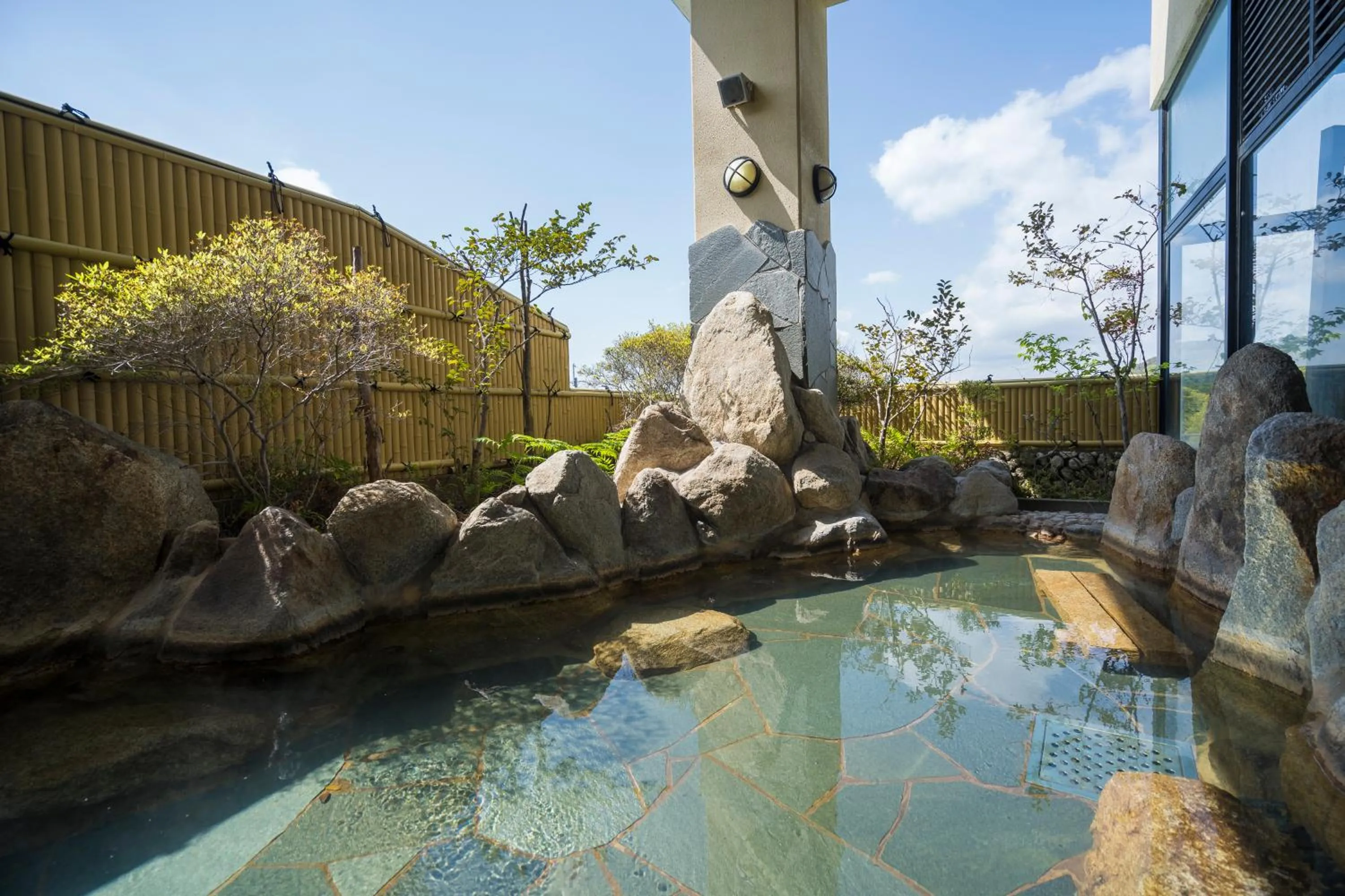 Hot Spring Bath in Hotel Ryutouen