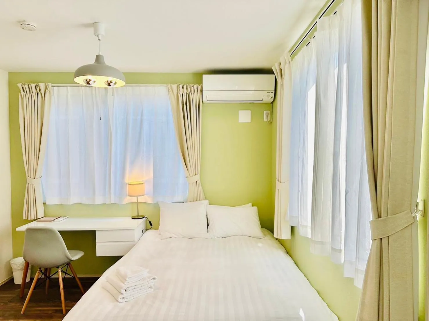 Bedroom, Bed in Megu Fuji Plus