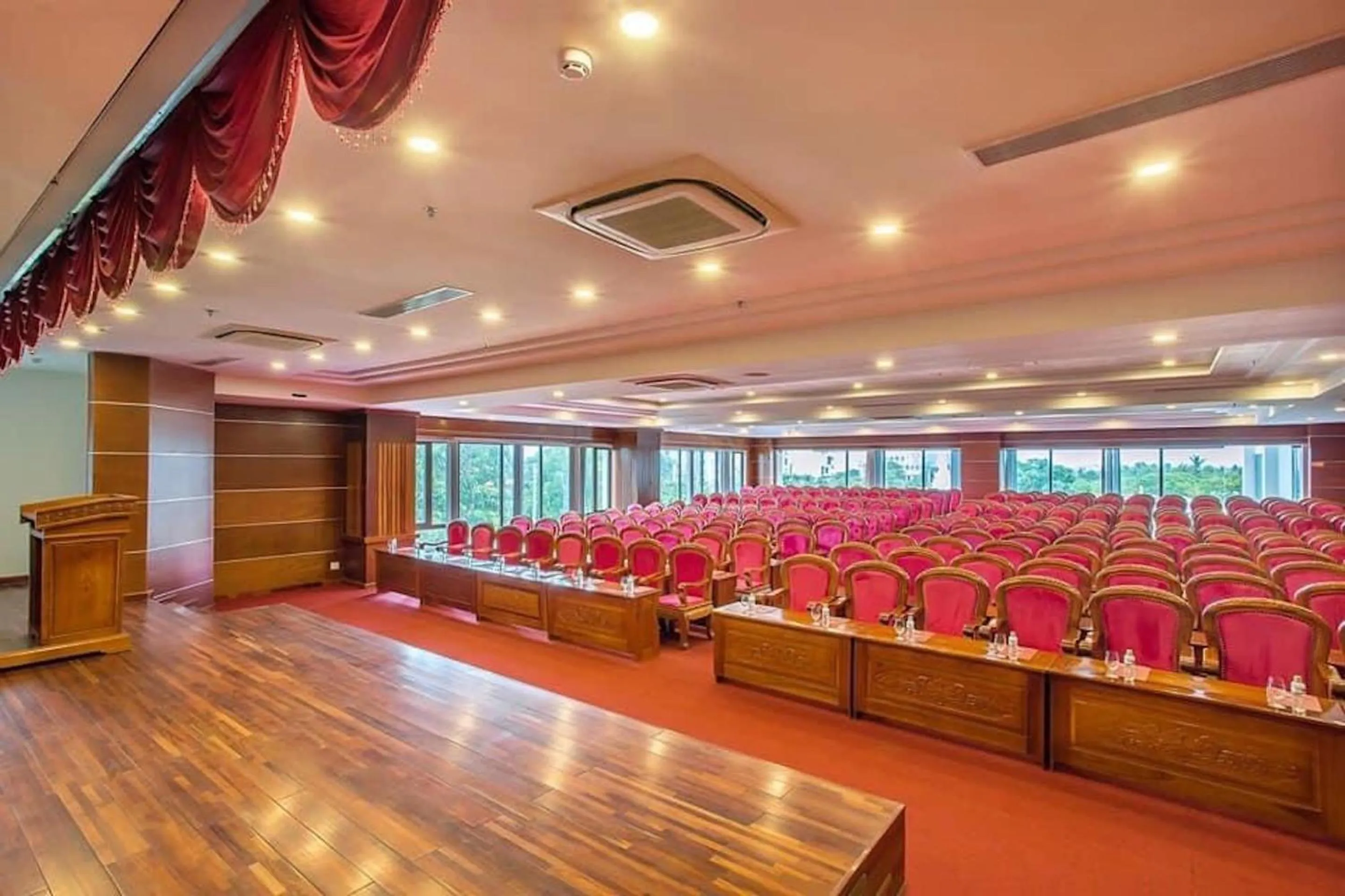 Meeting/conference room in Phuoc My An Beach