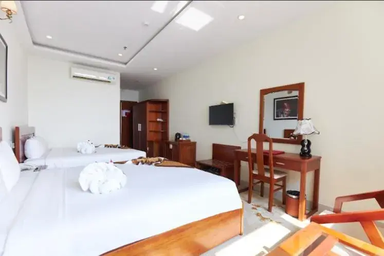 Deluxe Family Room in Phuoc My An Beach Deluxe Family Room in Phuoc My An Beach