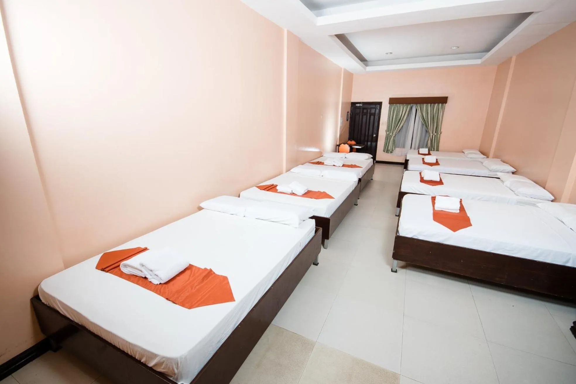 Bed in San Remigio Beach Club