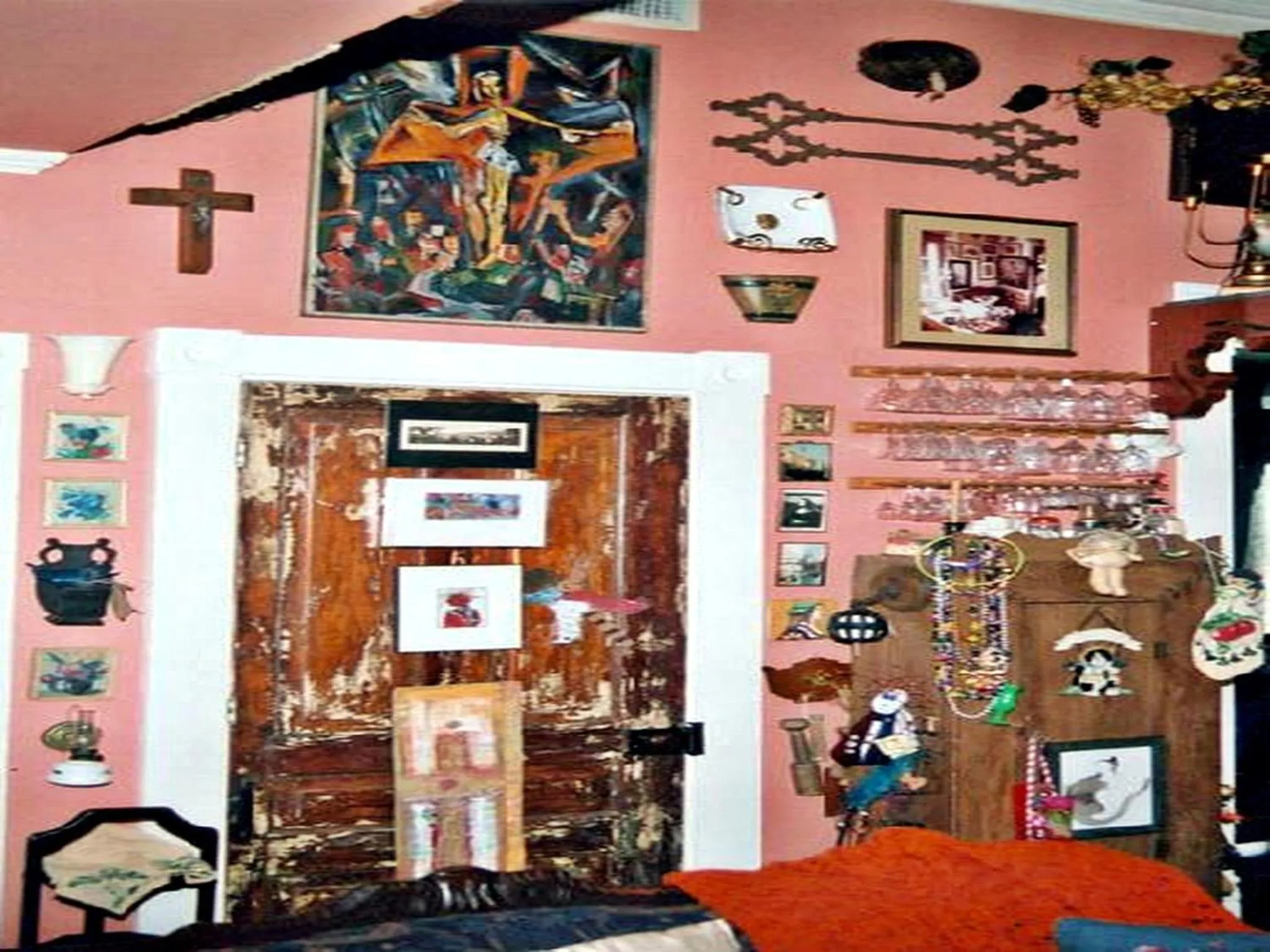 Communal lounge/ TV room in Ducote-Williams House