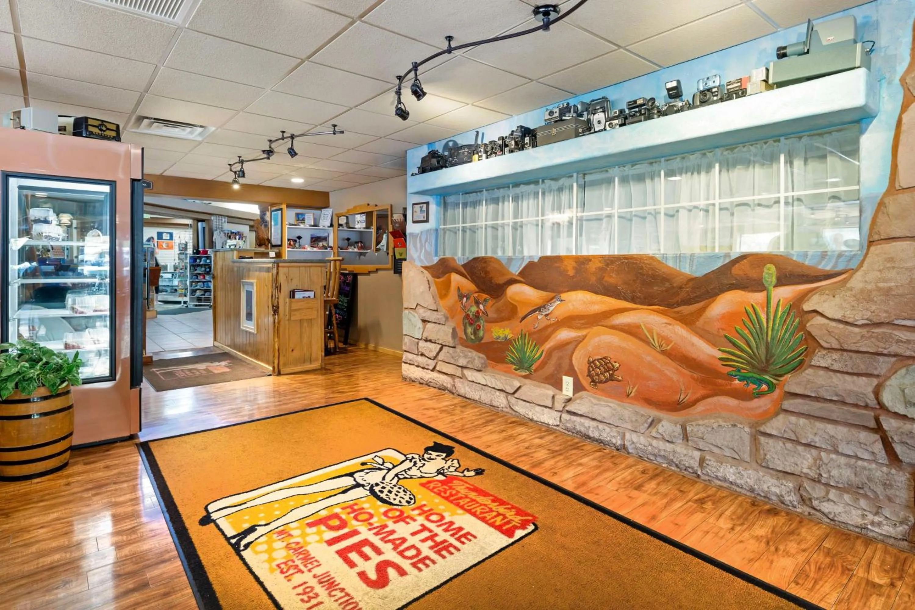 Restaurant/places to eat in Best Western East Zion Thunderbird Lodge