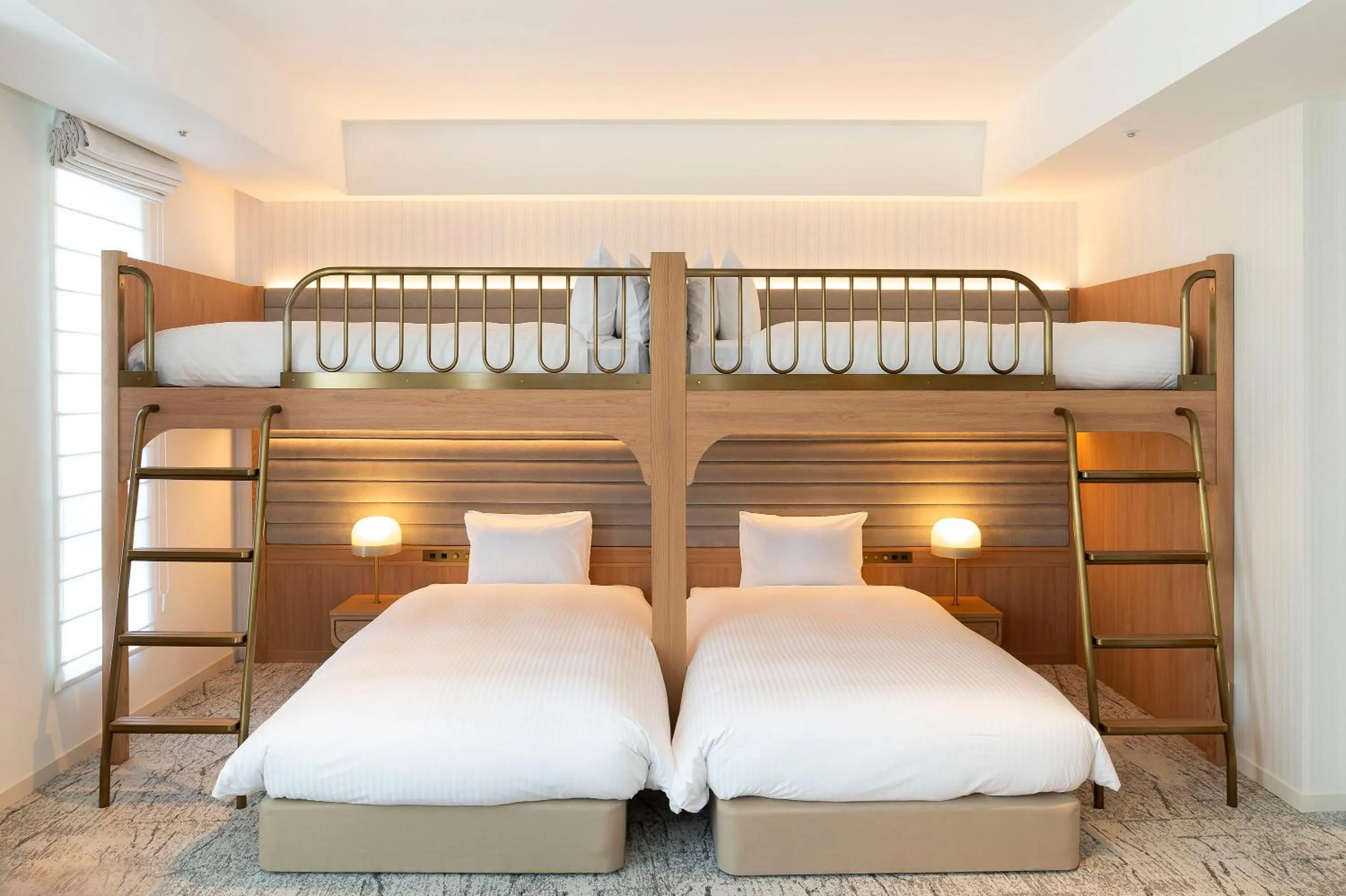 Bed in Hotel Comento Yokohama Kannai