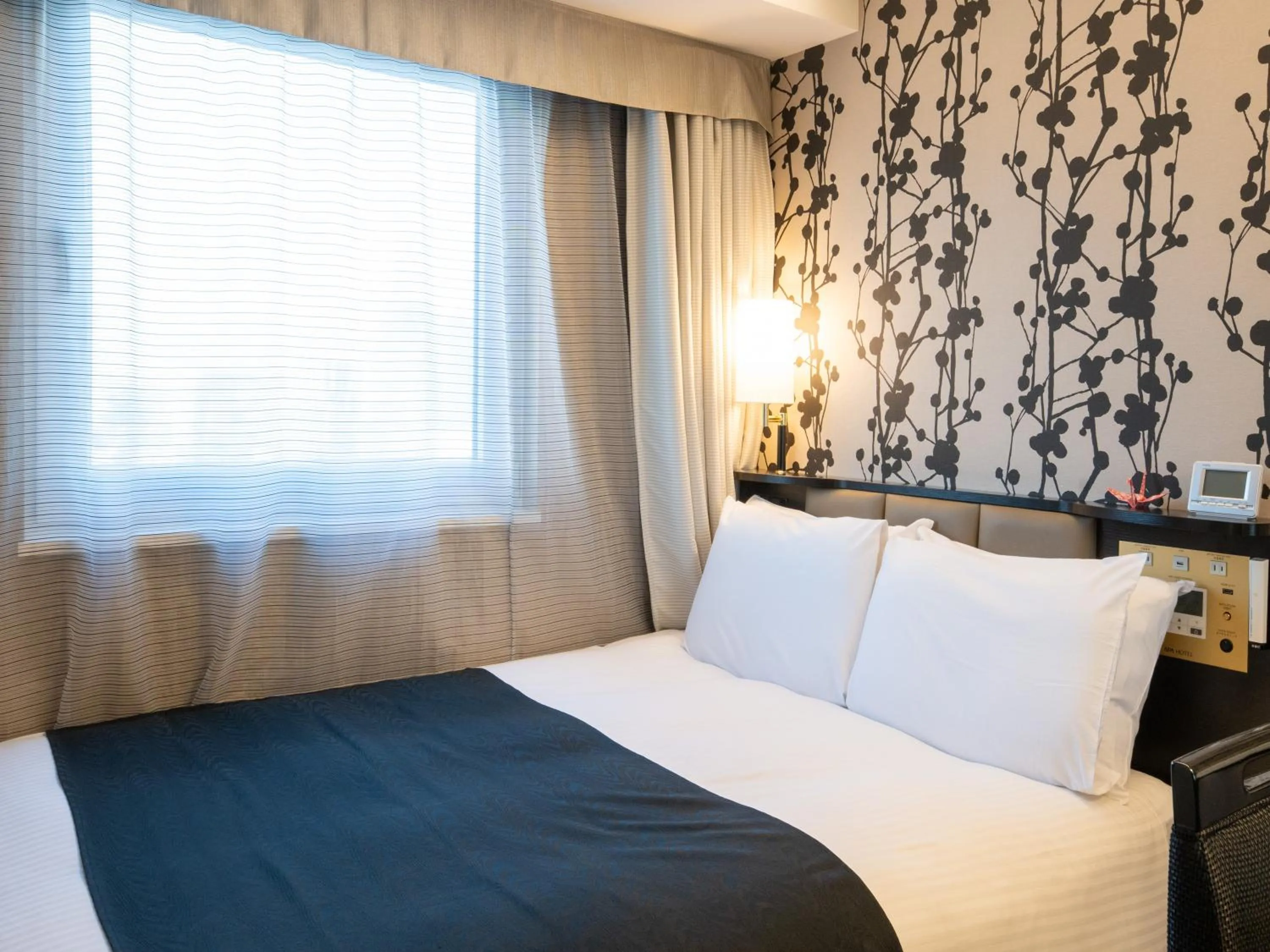 Bed in APA Hotel Ueno Okachimachi Ekimae Minami