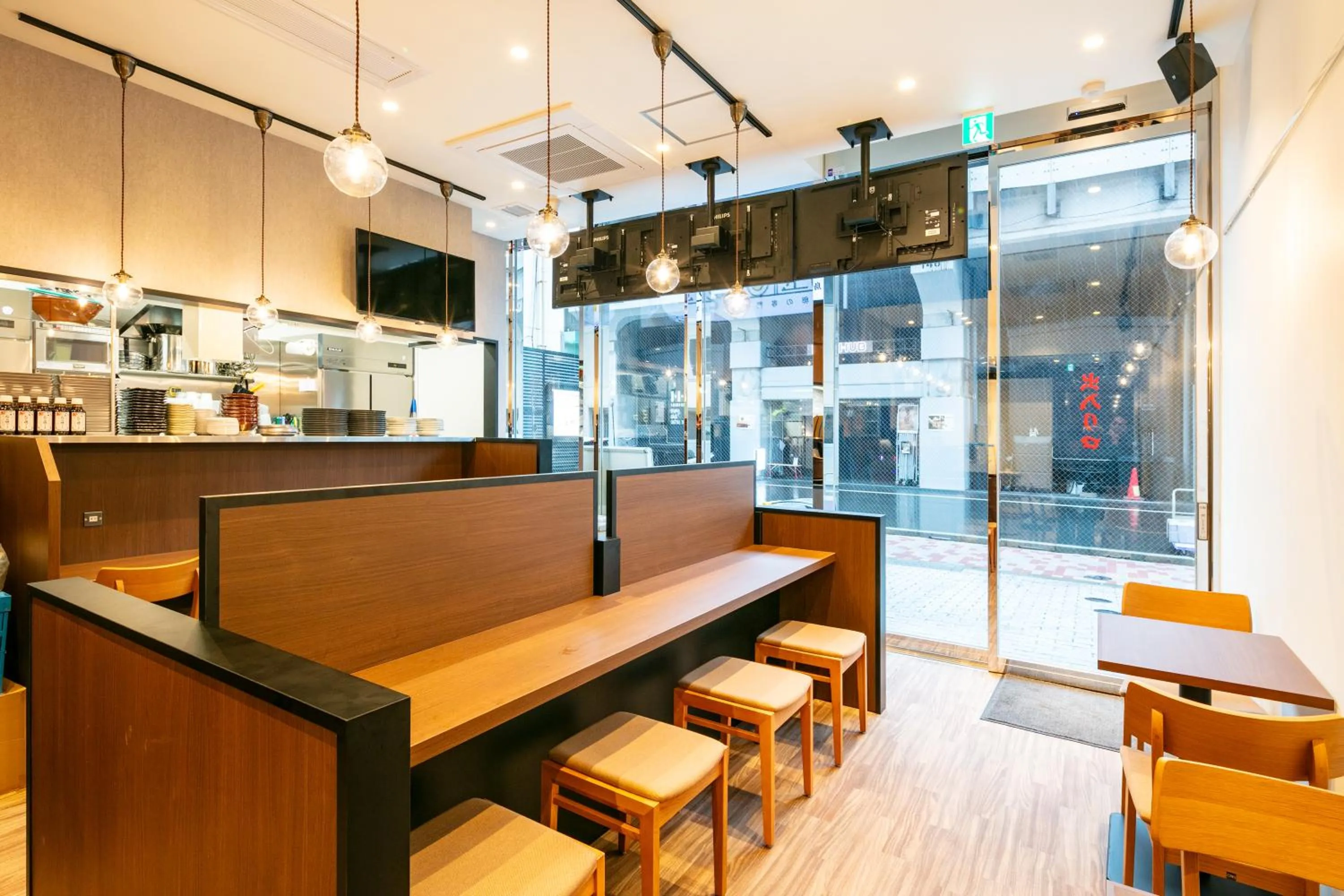 Restaurant/places to eat in APA Hotel Ueno Okachimachi Ekimae Minami