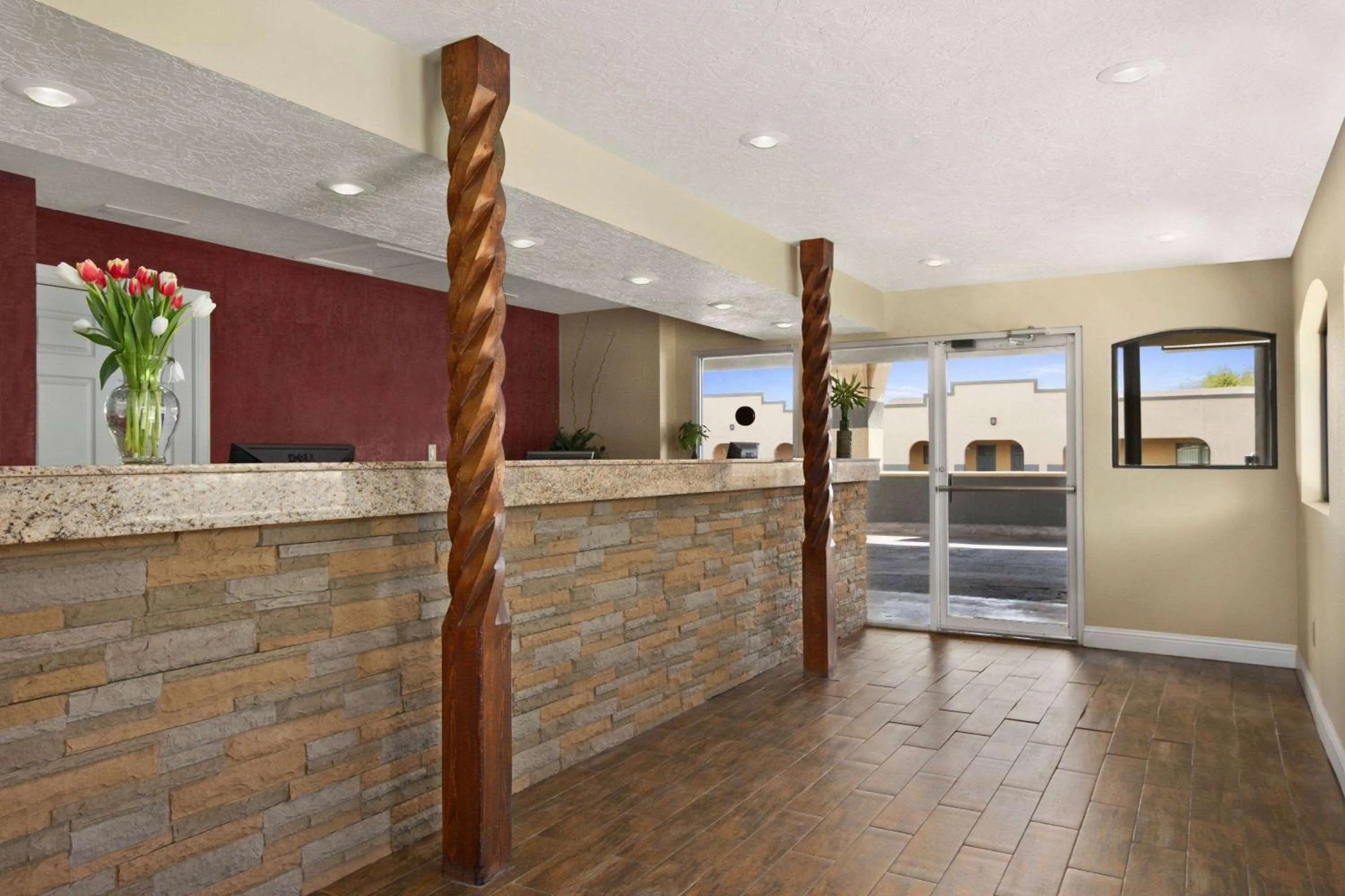 Lobby or reception in Travelodge by Wyndham Clovis