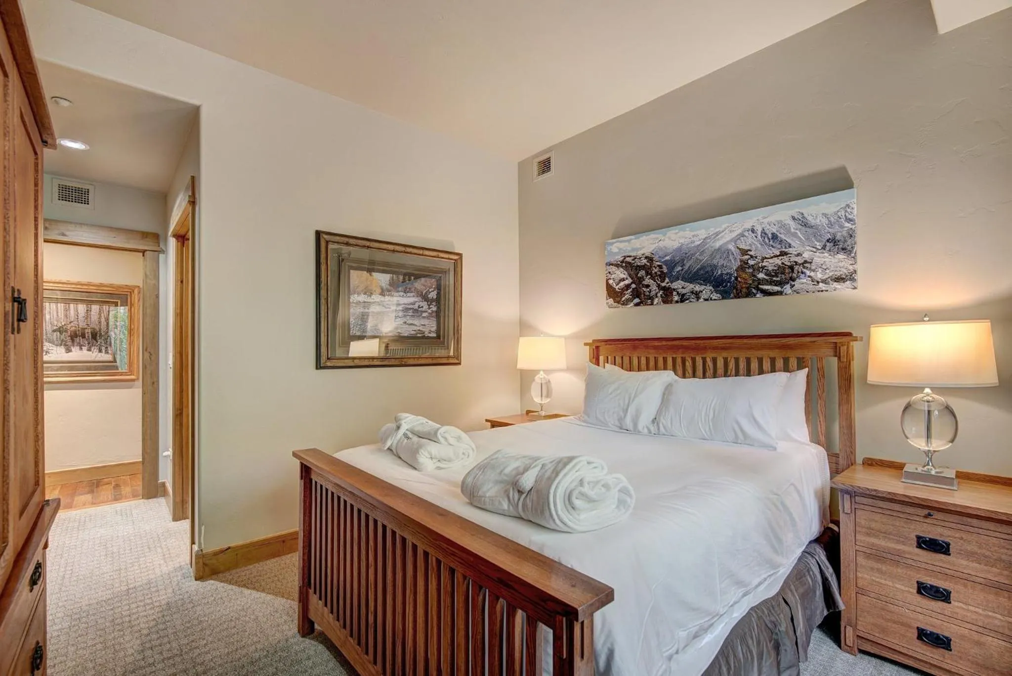 Bedroom, Bed in Arrowhead Village, A Vail Resorts Property