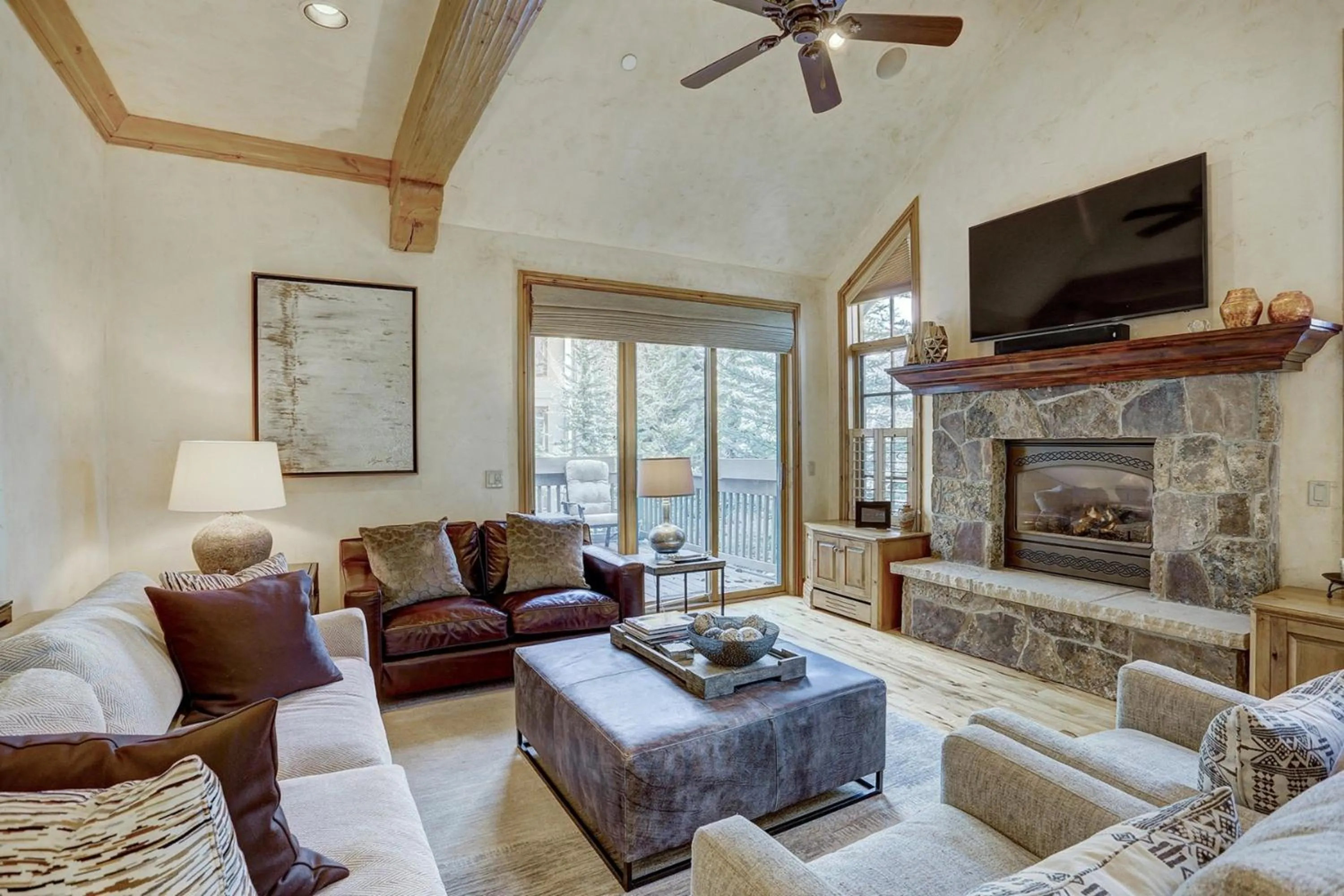Living room in Arrowhead Village, A Vail Resorts Property