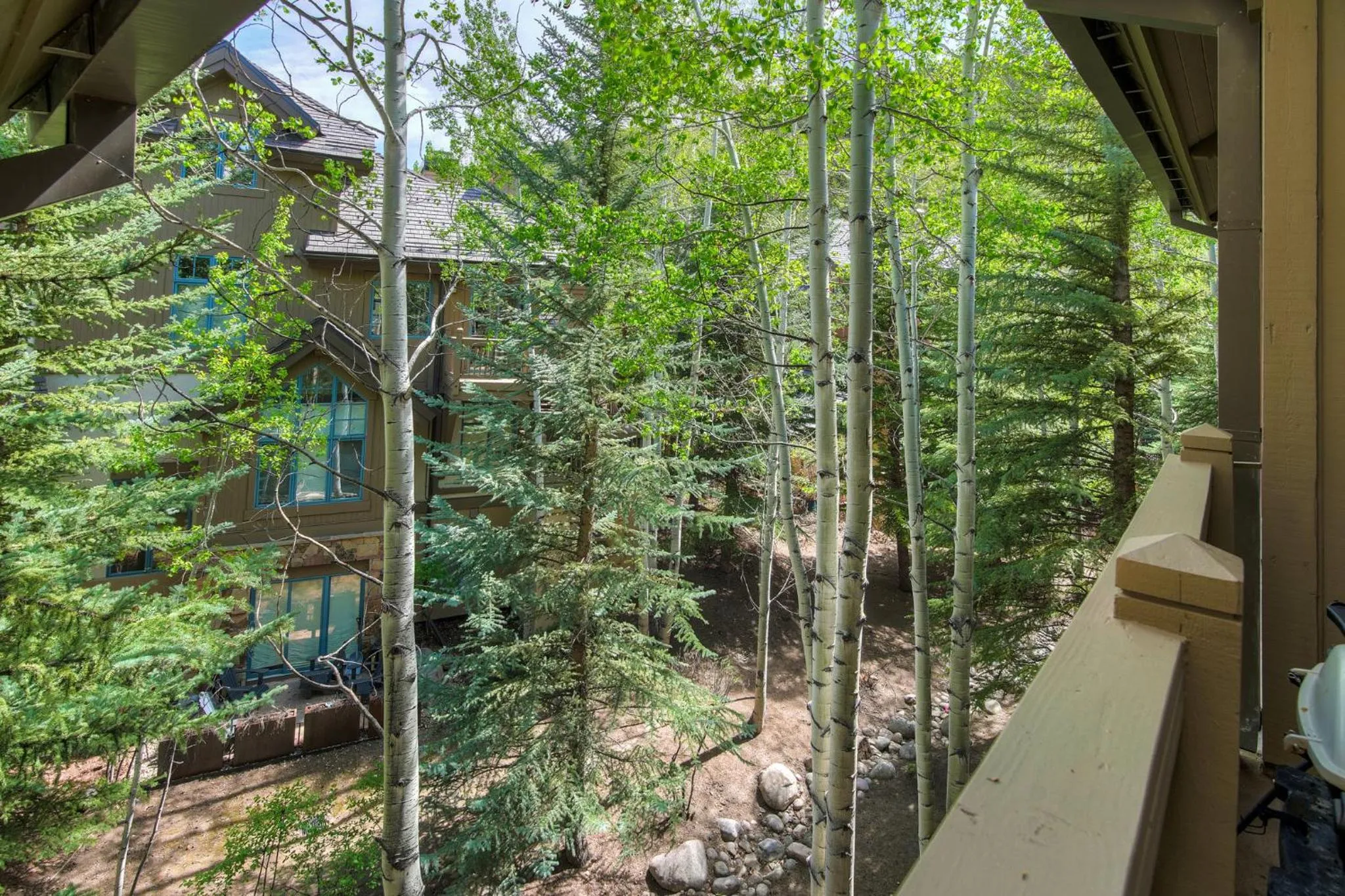 Property building in Arrowhead Village, A Vail Resorts Property