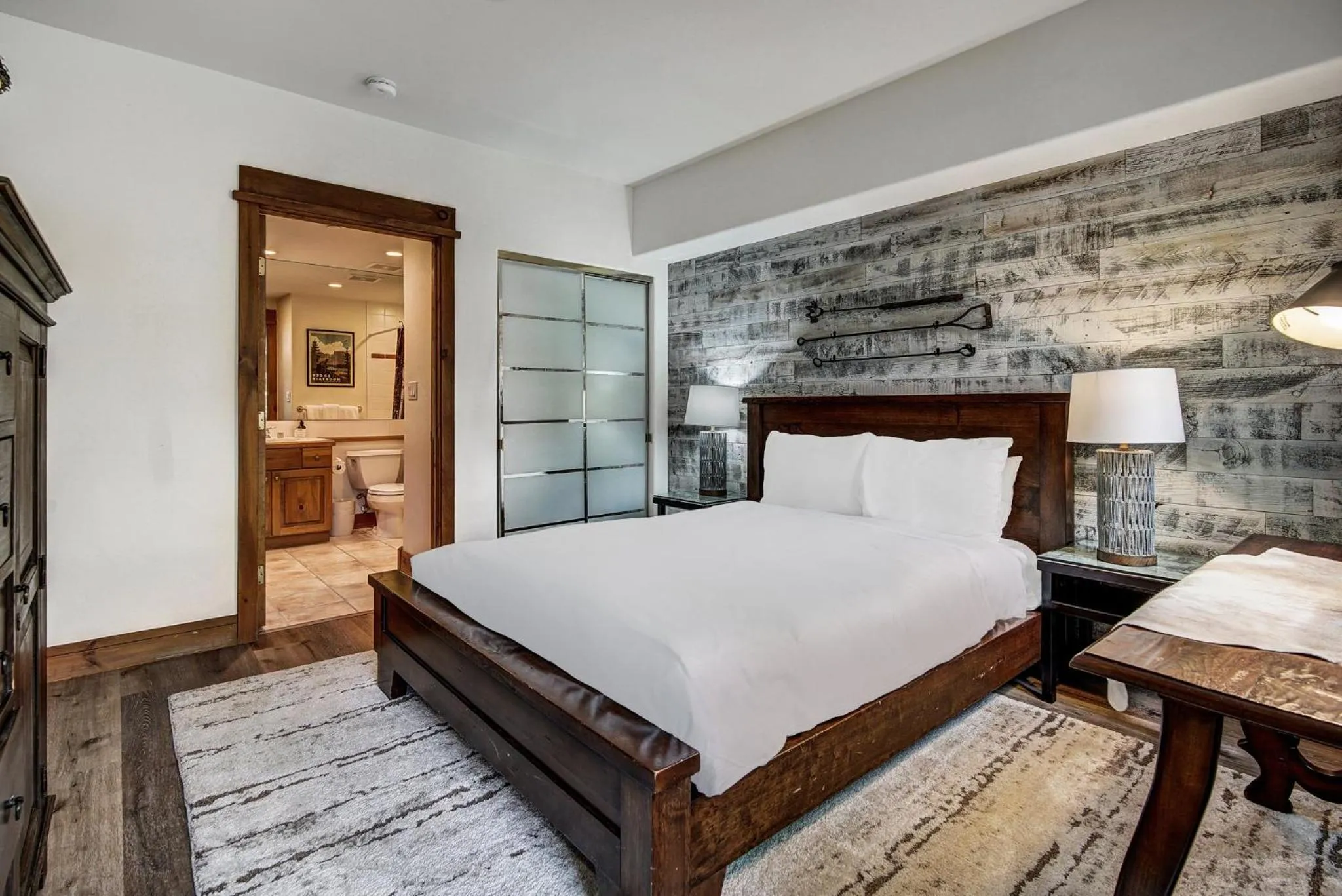 Bedroom, Bed in Arrowhead Village, A Vail Resorts Property