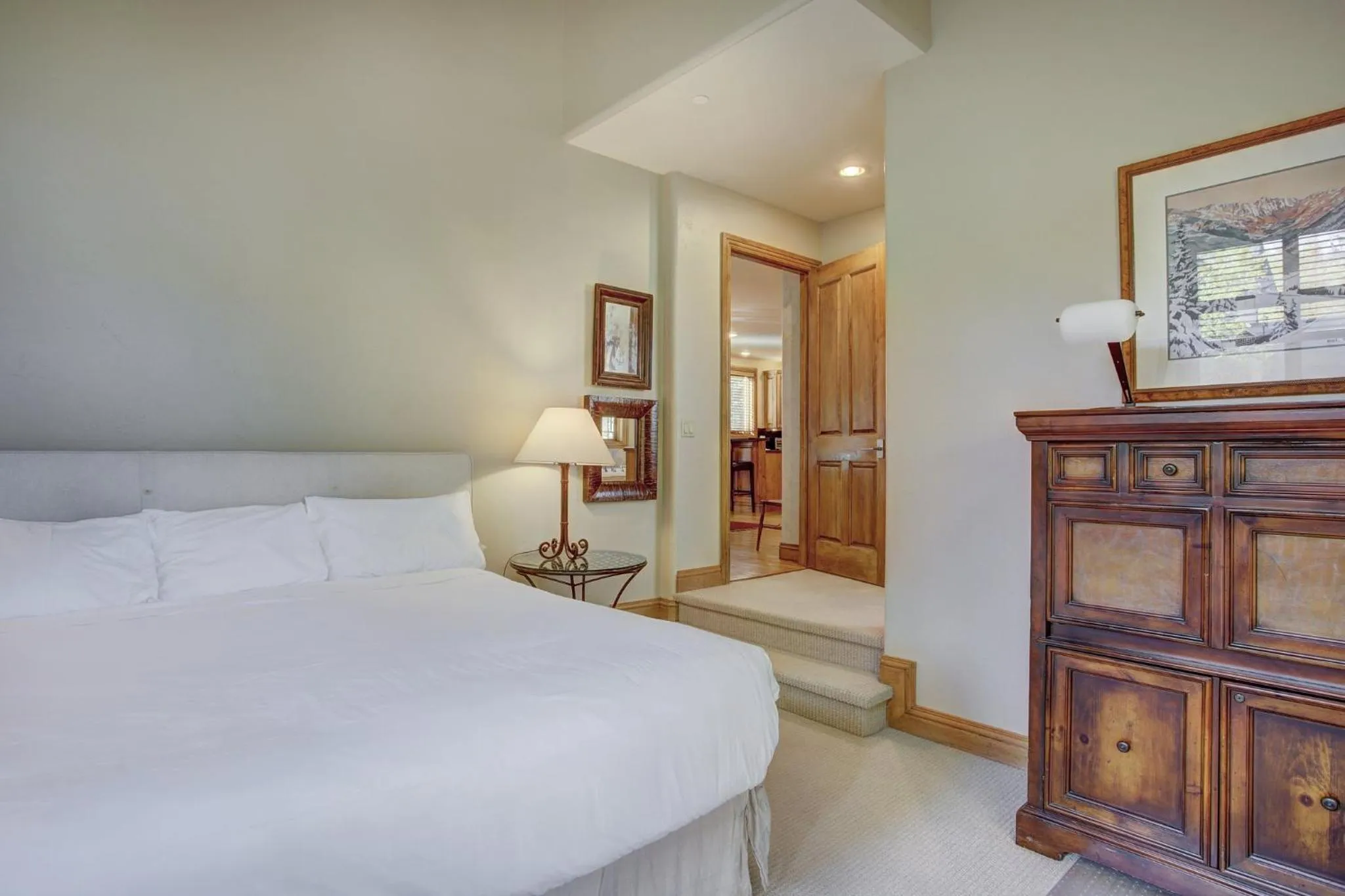 Bedroom, Bed in Arrowhead Village, A Vail Resorts Property