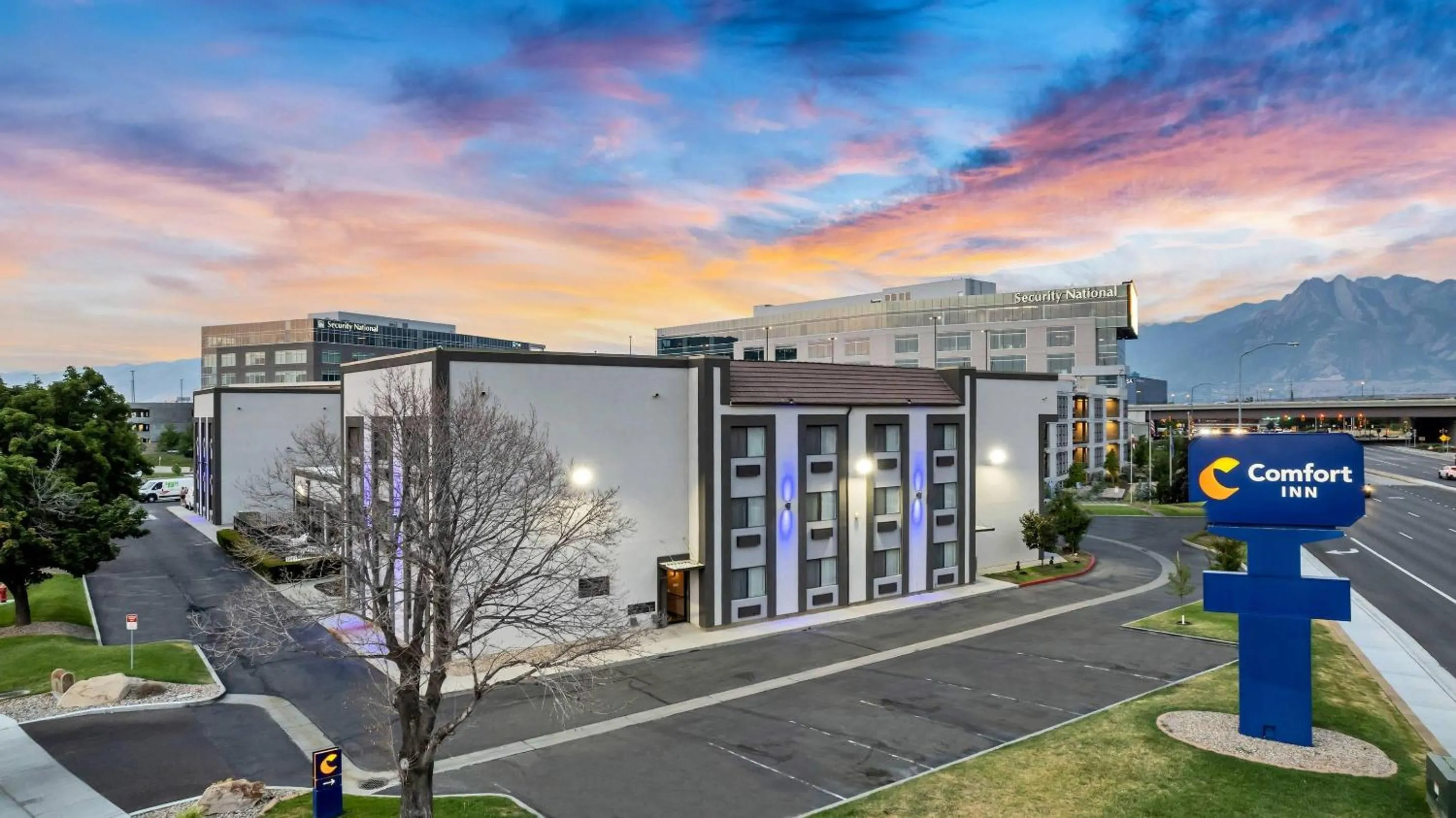 Property building in Comfort Inn Murray – Salt Lake City South