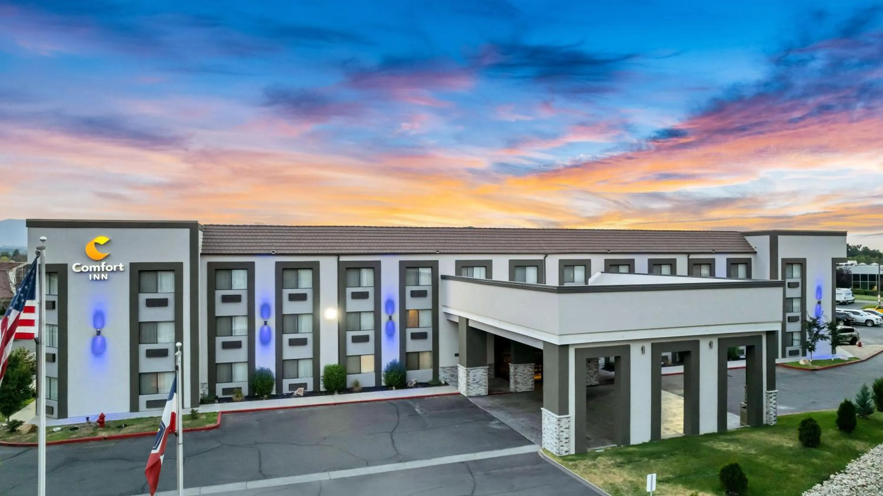 Property building in Comfort Inn Murray – Salt Lake City South