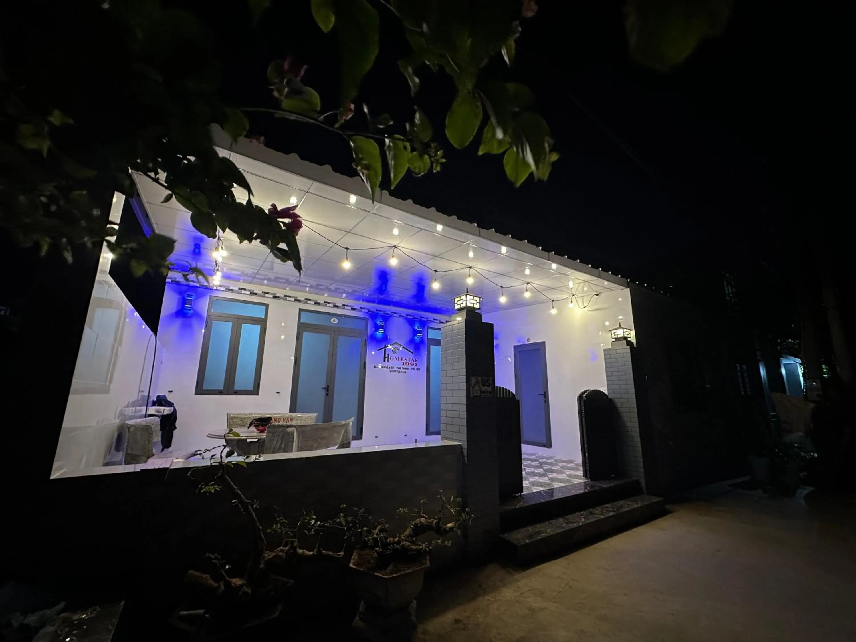 Property building in Homestay 1991