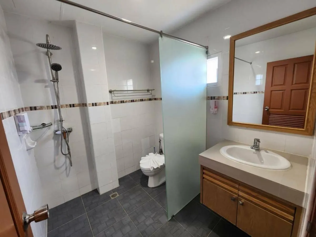 Alaita Hostel Patong