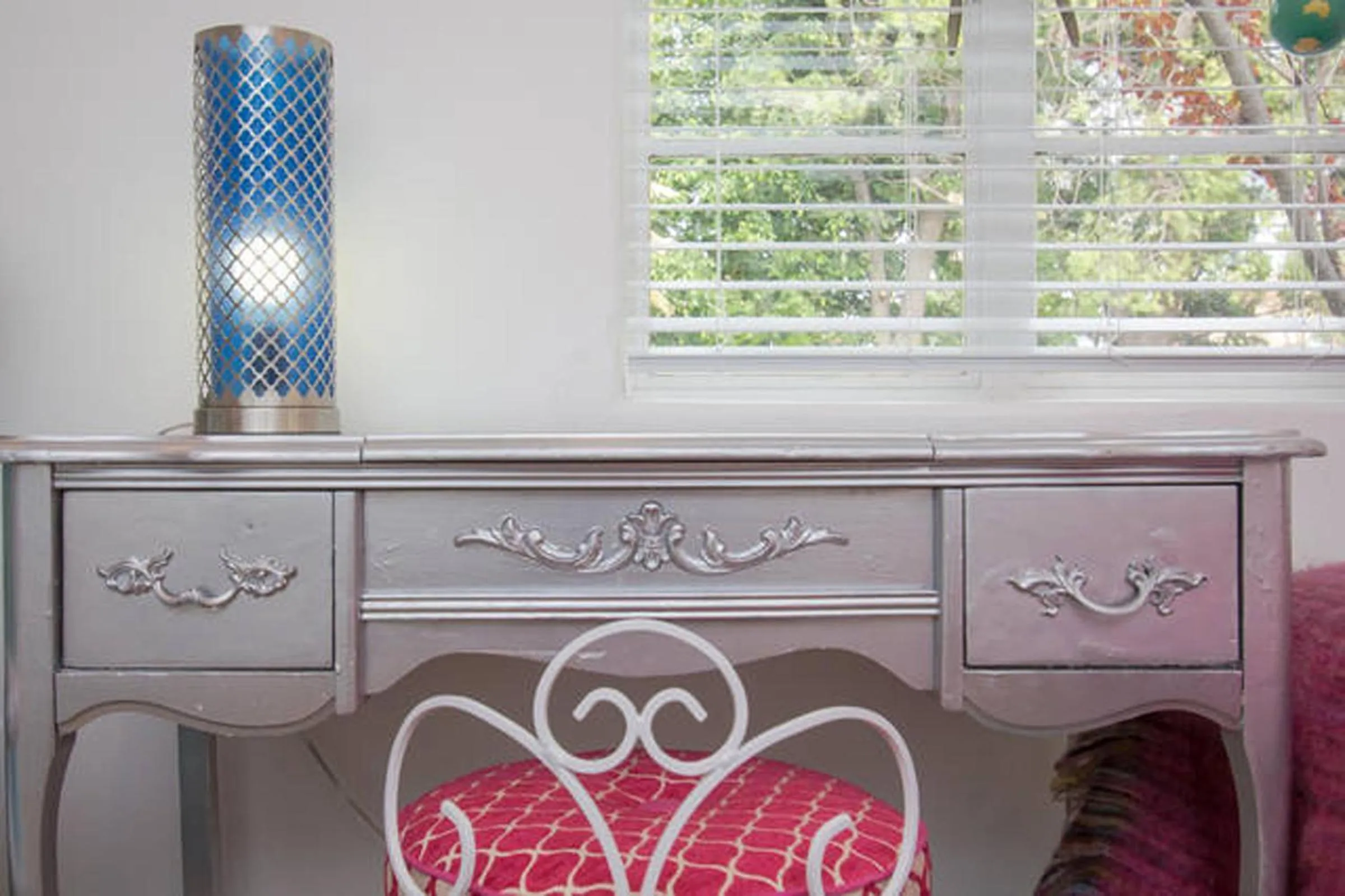 Bedroom in Beverly Hills Celebrity Home