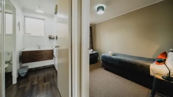 Bed in Lakes Edge Holiday Park