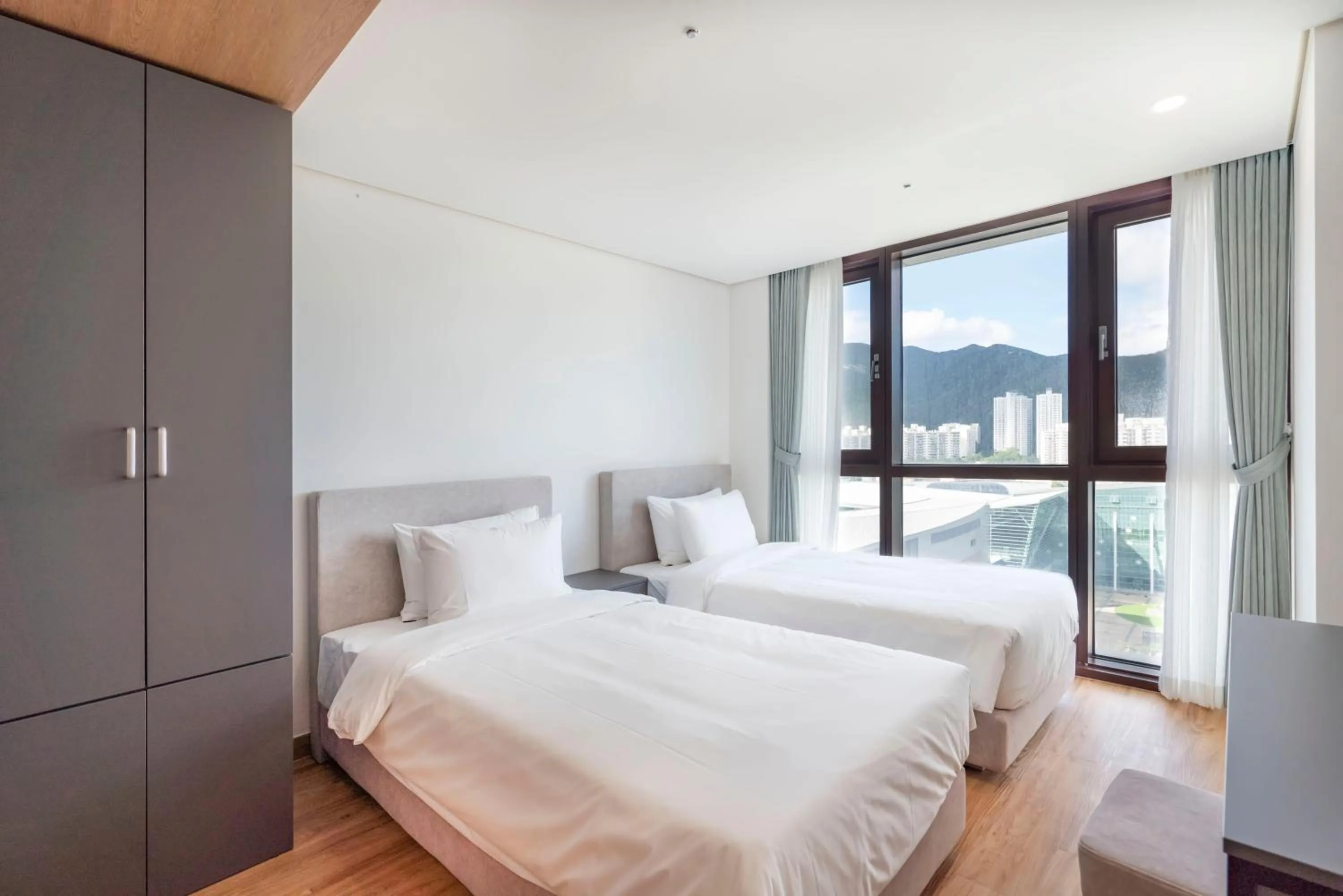 Bed in Centum Convention Hotel In Centum