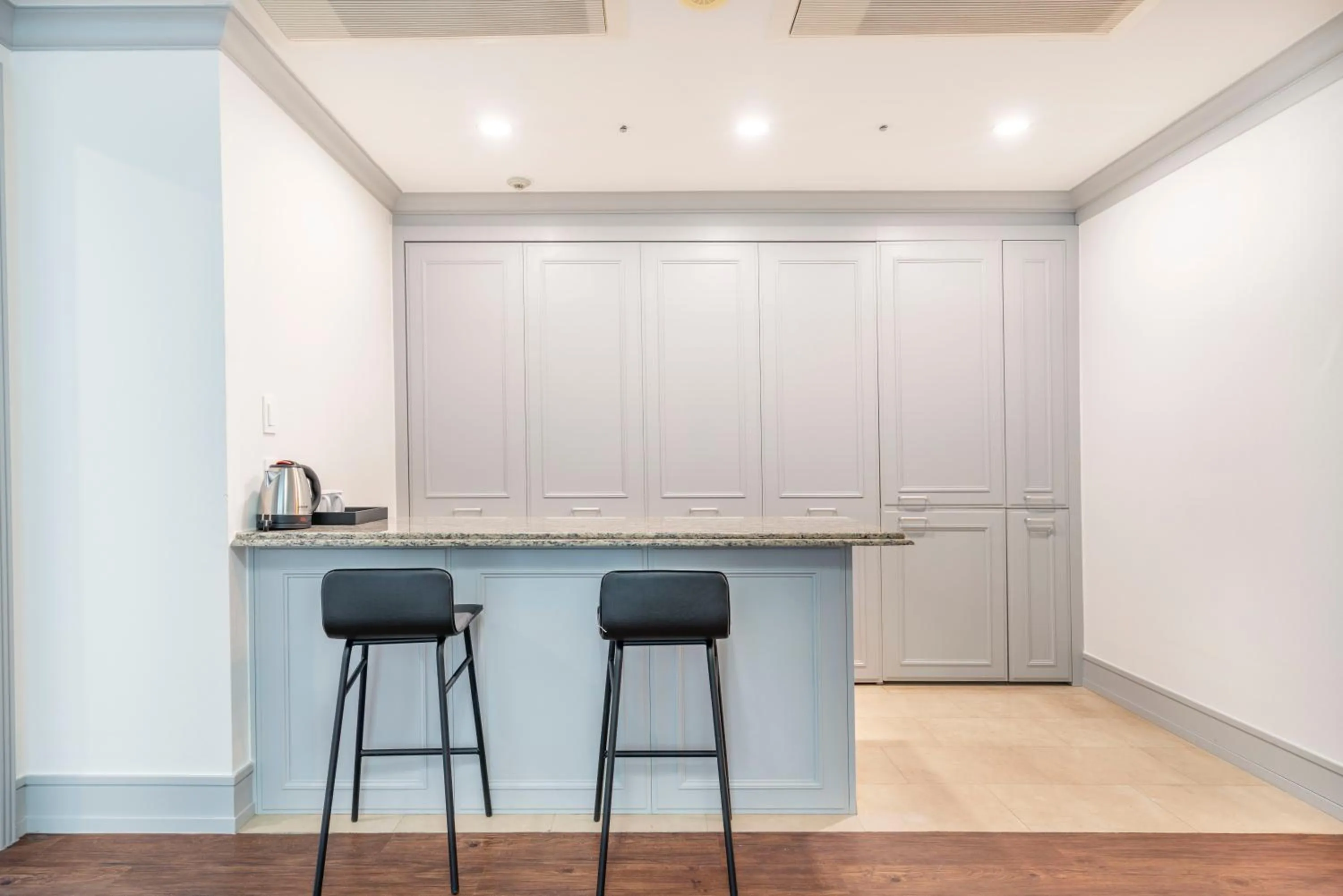 Coffee/tea facilities in Centum Convention Hotel In Centum