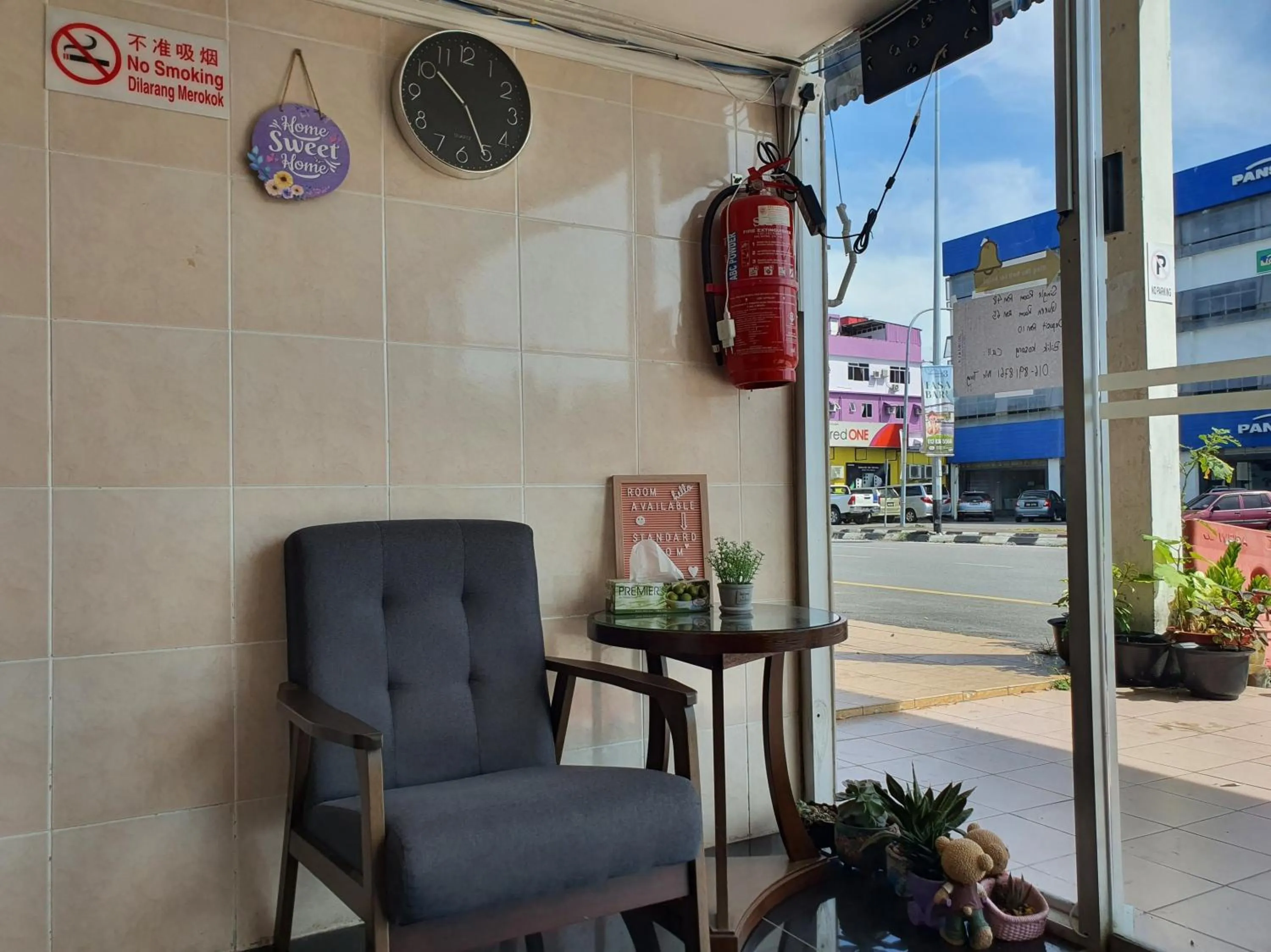 Lobby or reception in Hotel O Hoover Room