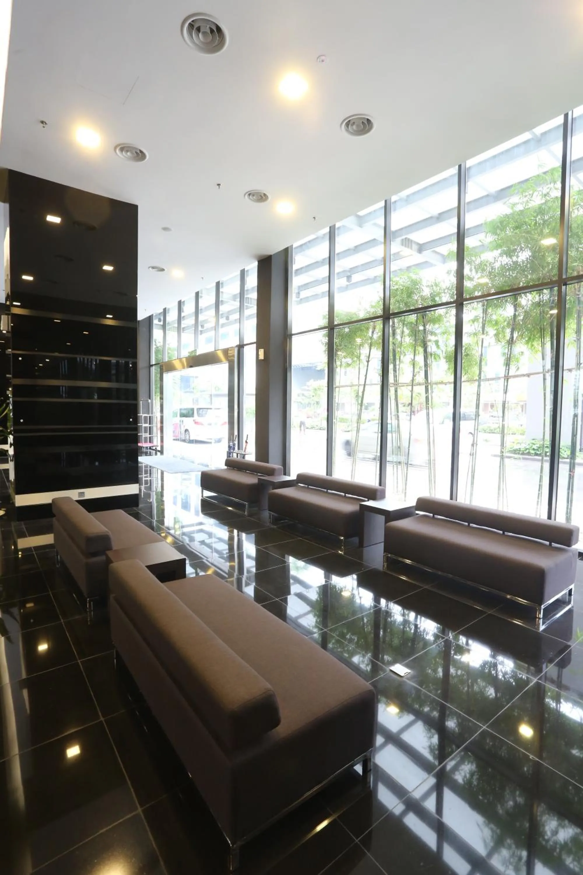 Lobby or reception in e.City Hotel@OneCity