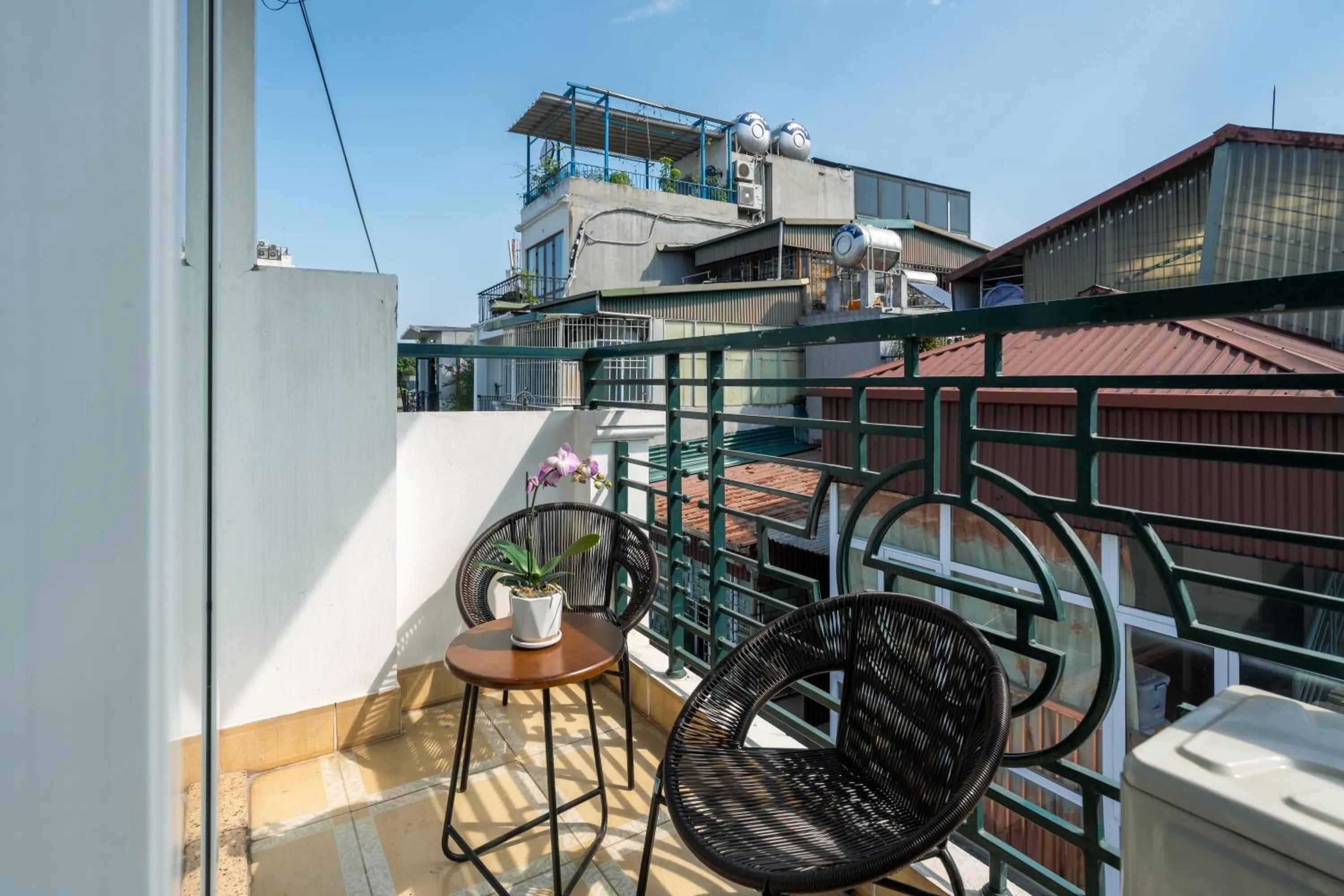 Astoria Hanoi Hotel & Travel