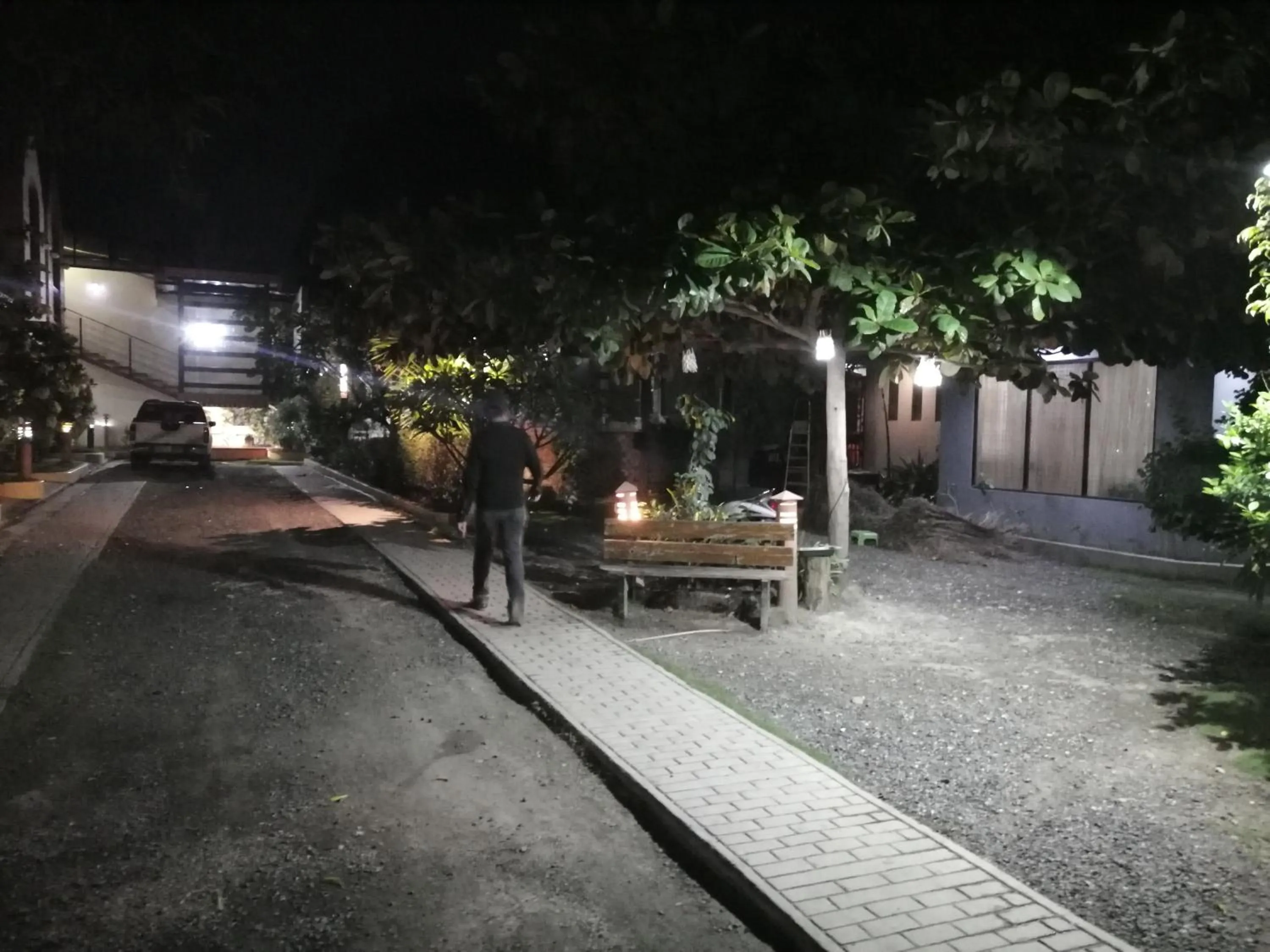 Garden in Manora Apartment