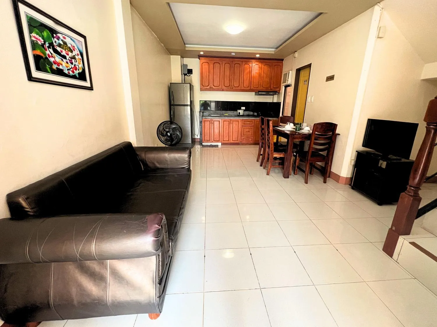 Manora Apartment