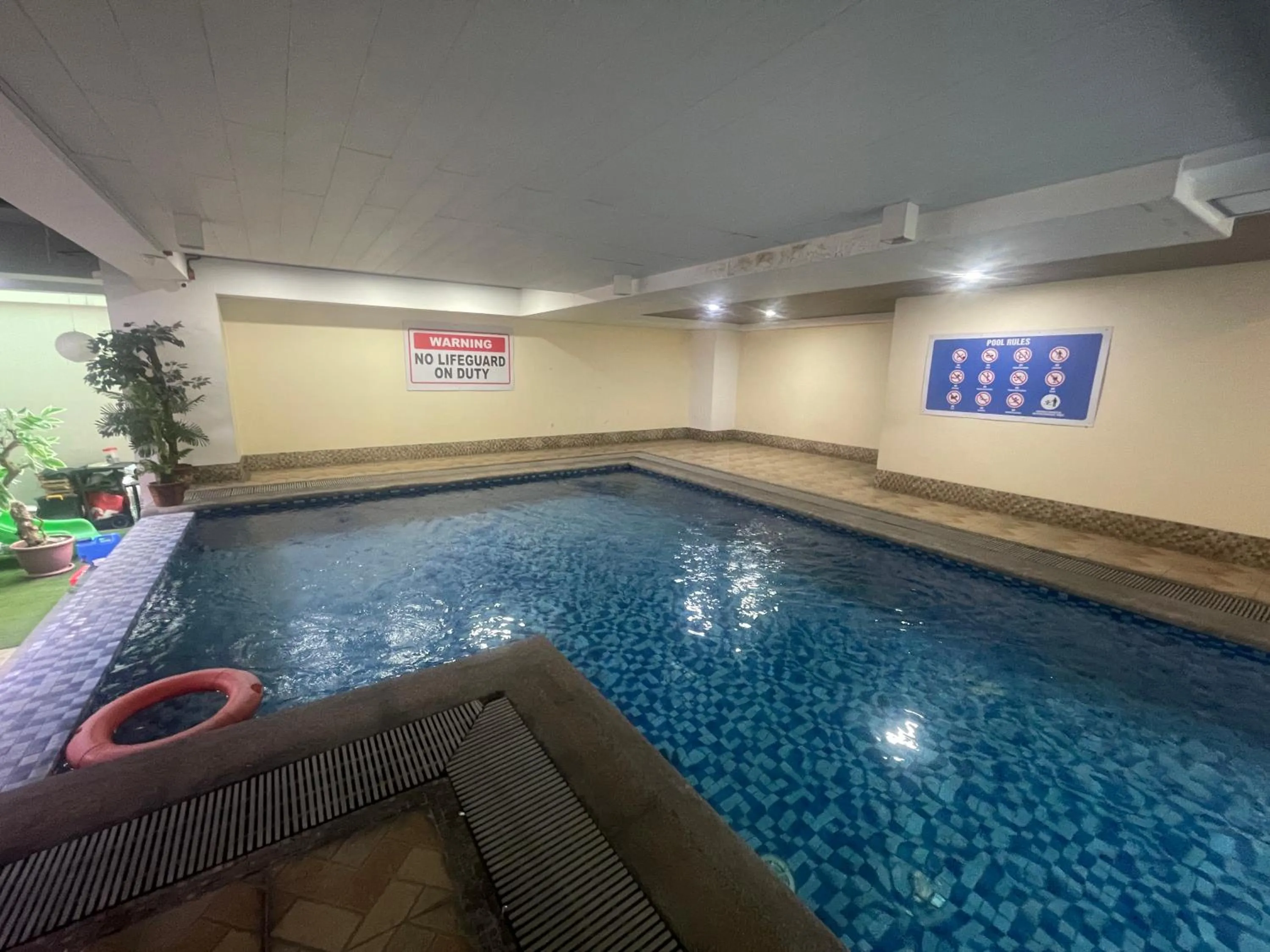 Swimming pool in Homes at Bay Area Suites by SMS Hospitality