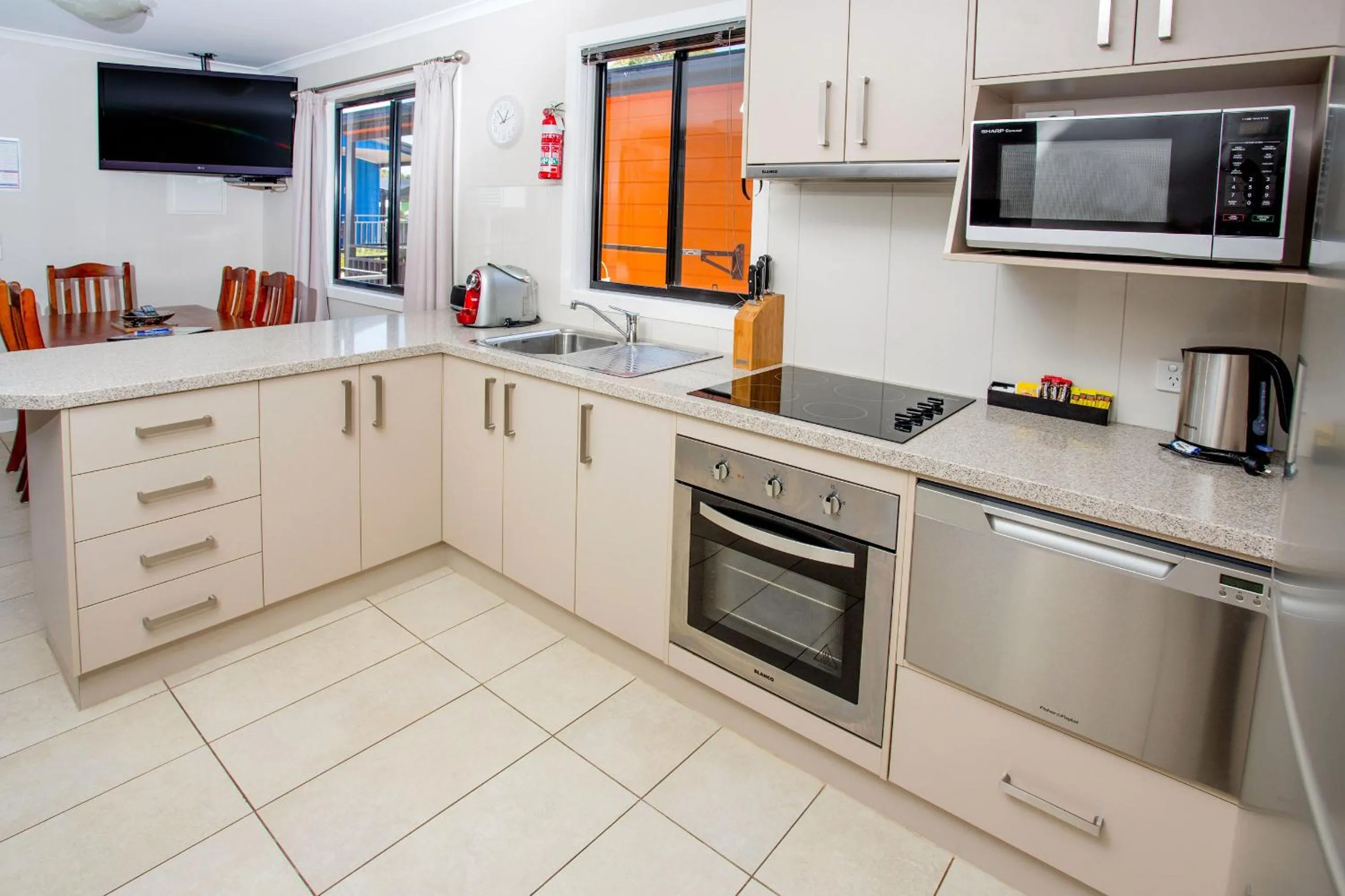 Coffee/tea facilities in BIG4 Traralgon Park Lane Holiday Park