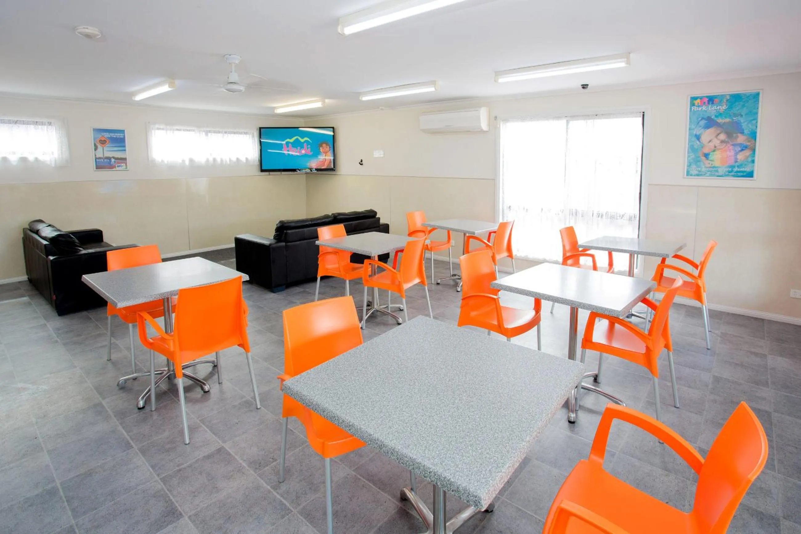 TV and multimedia in BIG4 Traralgon Park Lane Holiday Park